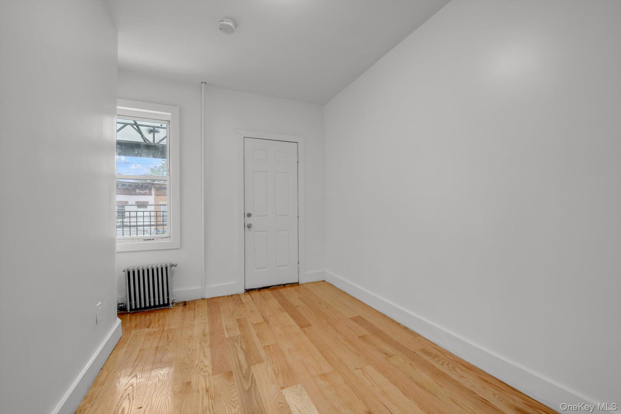 Single Family 105 St  Queens, NY 11369, MLS-1055447-7