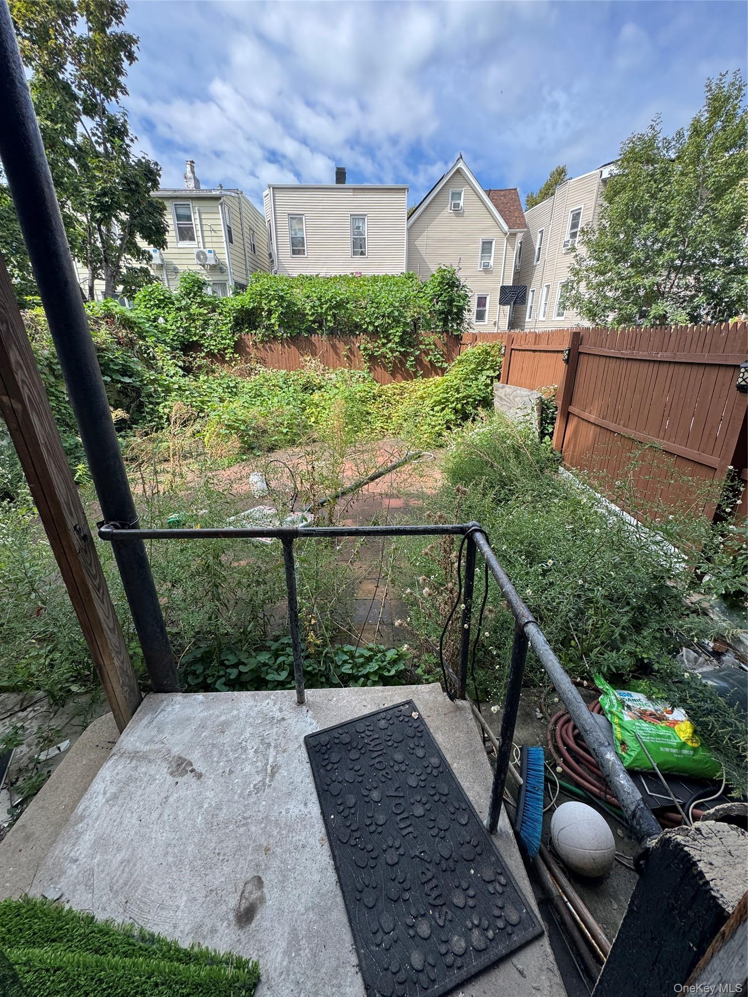 Single Family Baker Avenue Bronx, NY 10460, MLS-1055508-33