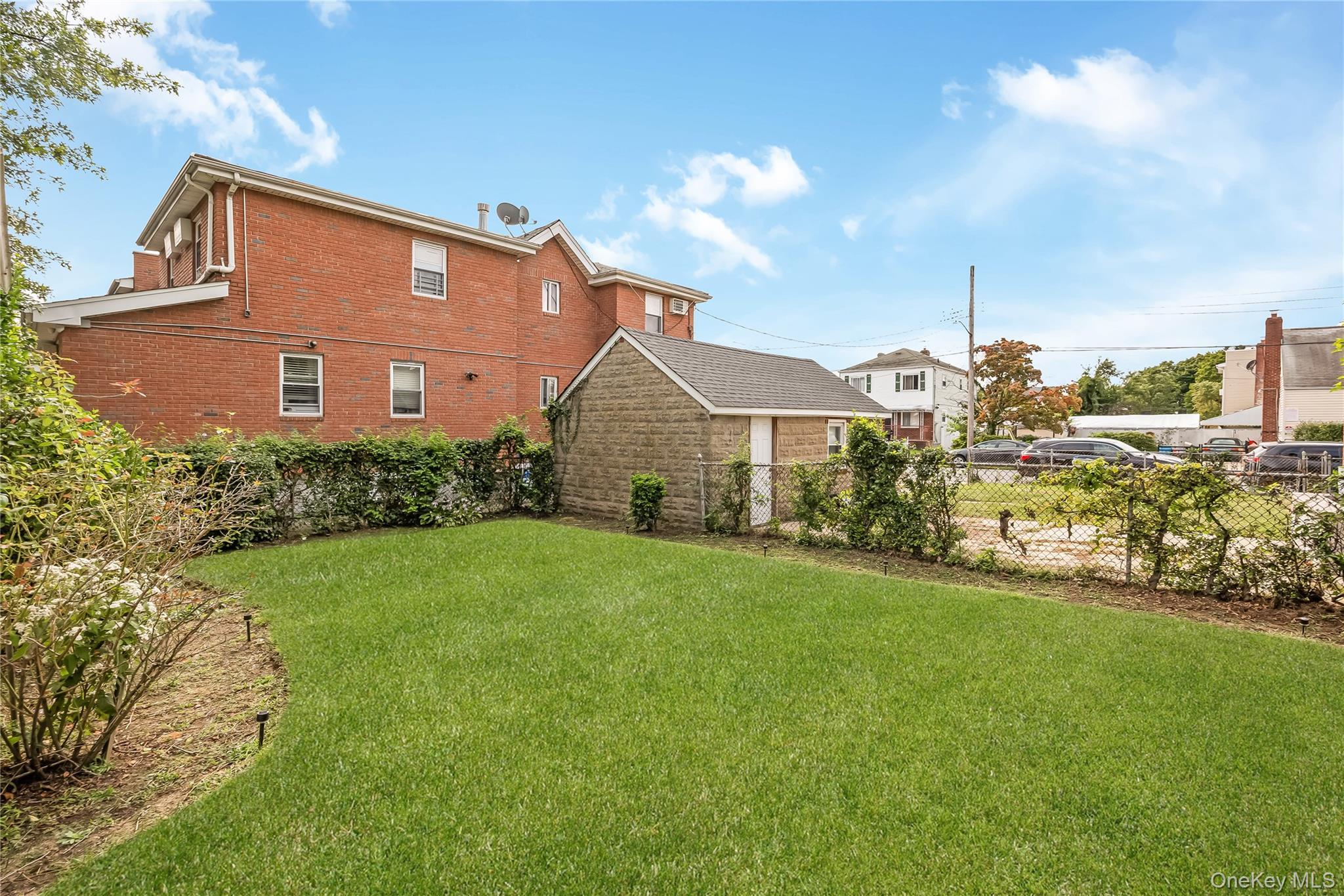 Single Family 120th Avenue Queens, NY 11412, MLS-1055515-10