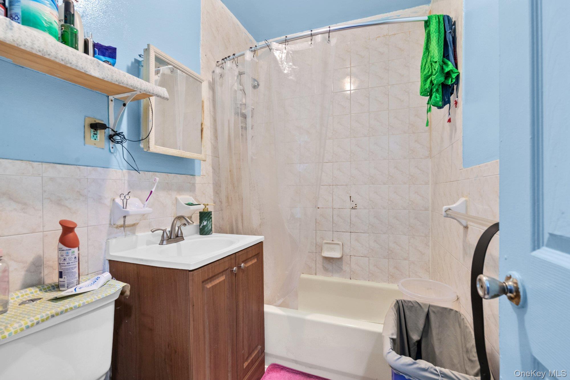 Single Family Herkimer Street  Brooklyn, NY 11233, MLS-1055527-4
