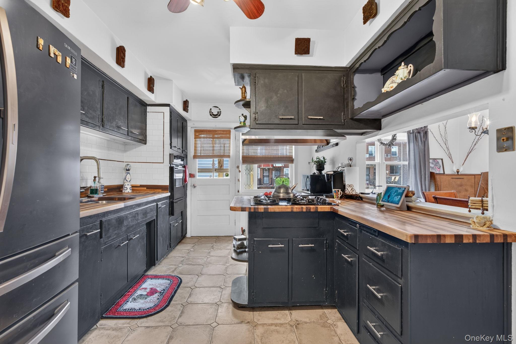 Single Family Bragg Street  Brooklyn, NY 11235, MLS-1055539-14
