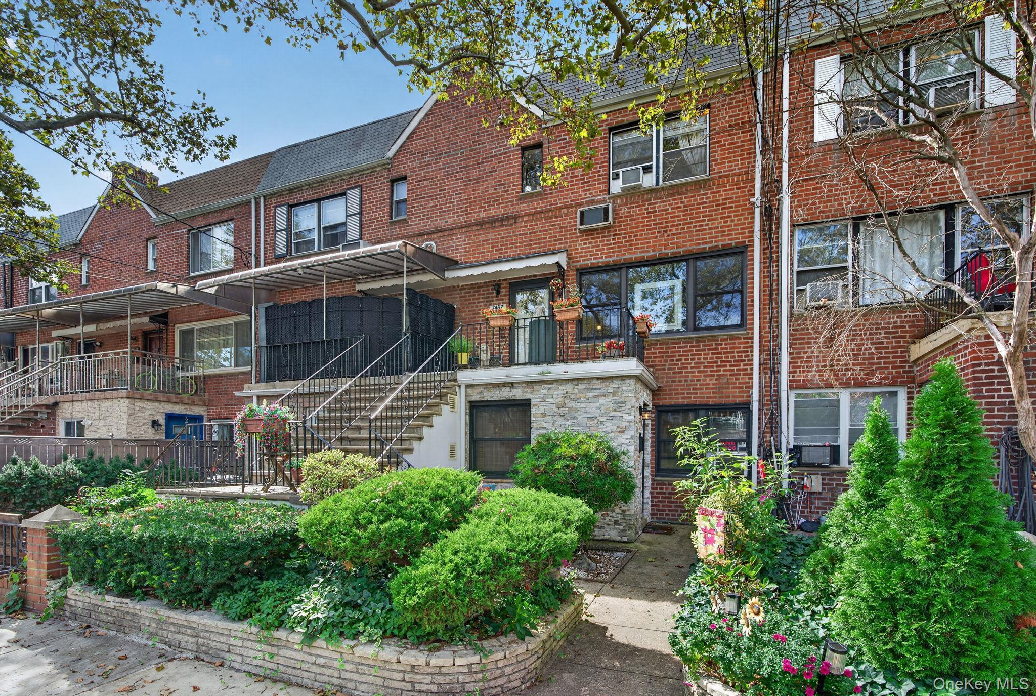 Single Family Bragg Street  Brooklyn, NY 11235, MLS-1055539-2