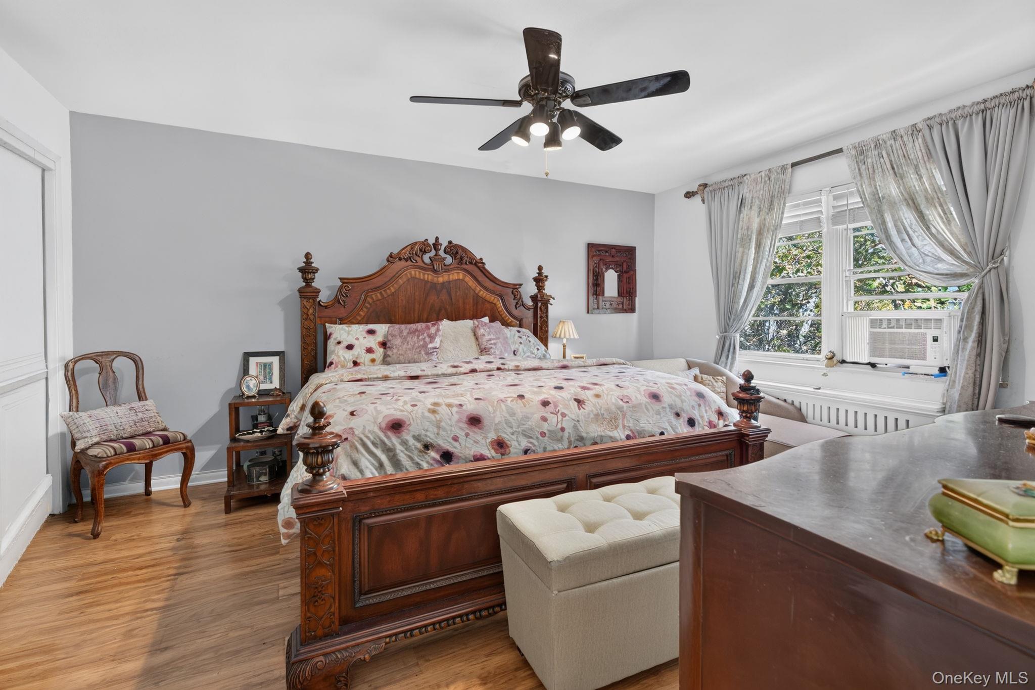 Single Family Bragg Street  Brooklyn, NY 11235, MLS-1055539-23