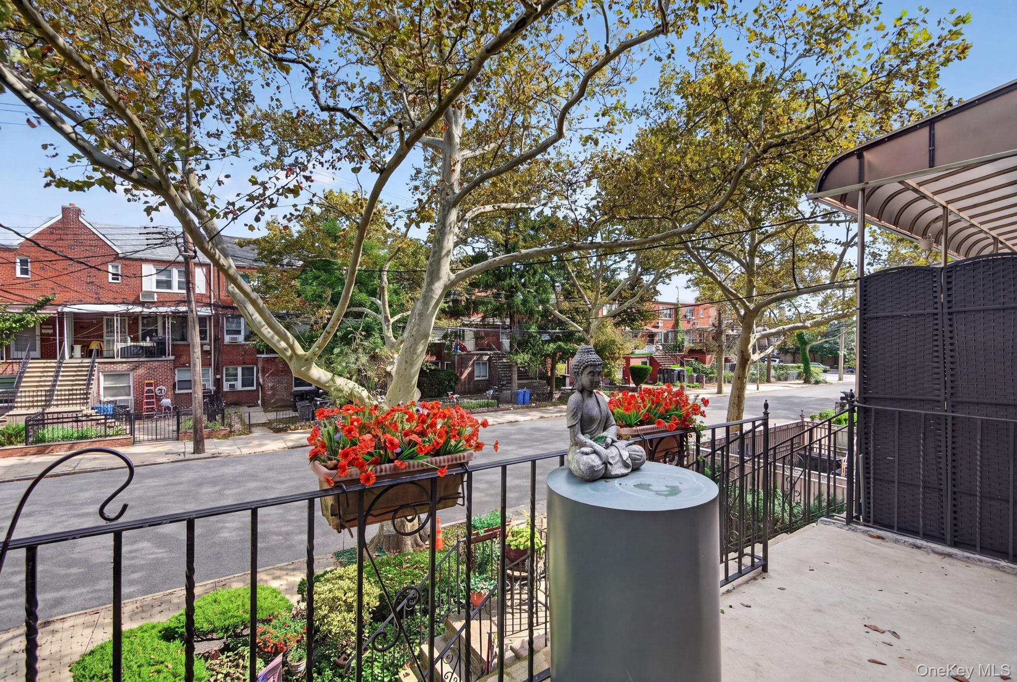 Single Family Bragg Street  Brooklyn, NY 11235, MLS-1055539-3