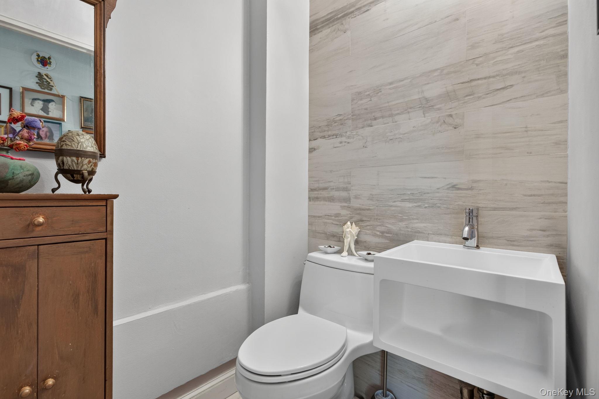 Single Family Bragg Street  Brooklyn, NY 11235, MLS-1055539-35