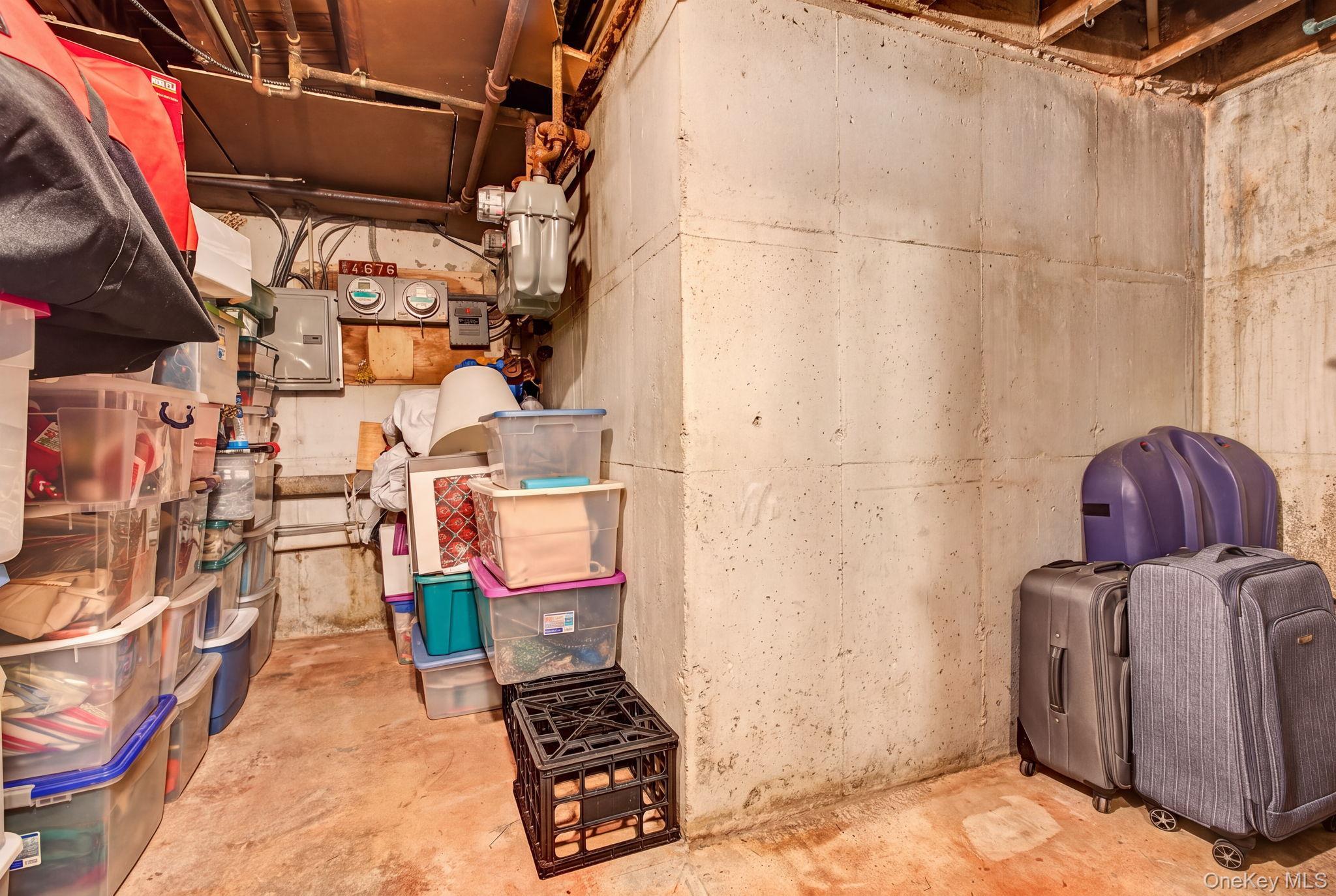 Single Family Bragg Street  Brooklyn, NY 11235, MLS-1055539-41