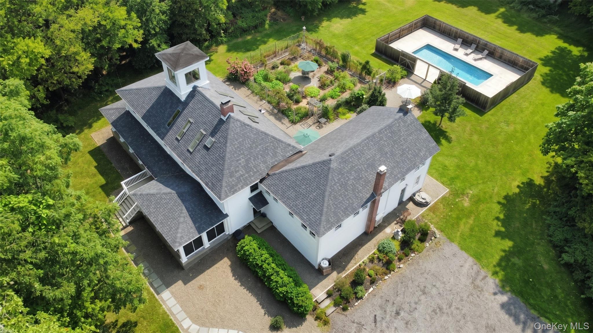 Single Family Devou Lane  Ulster County, NY 12404, MLS-1055557-6