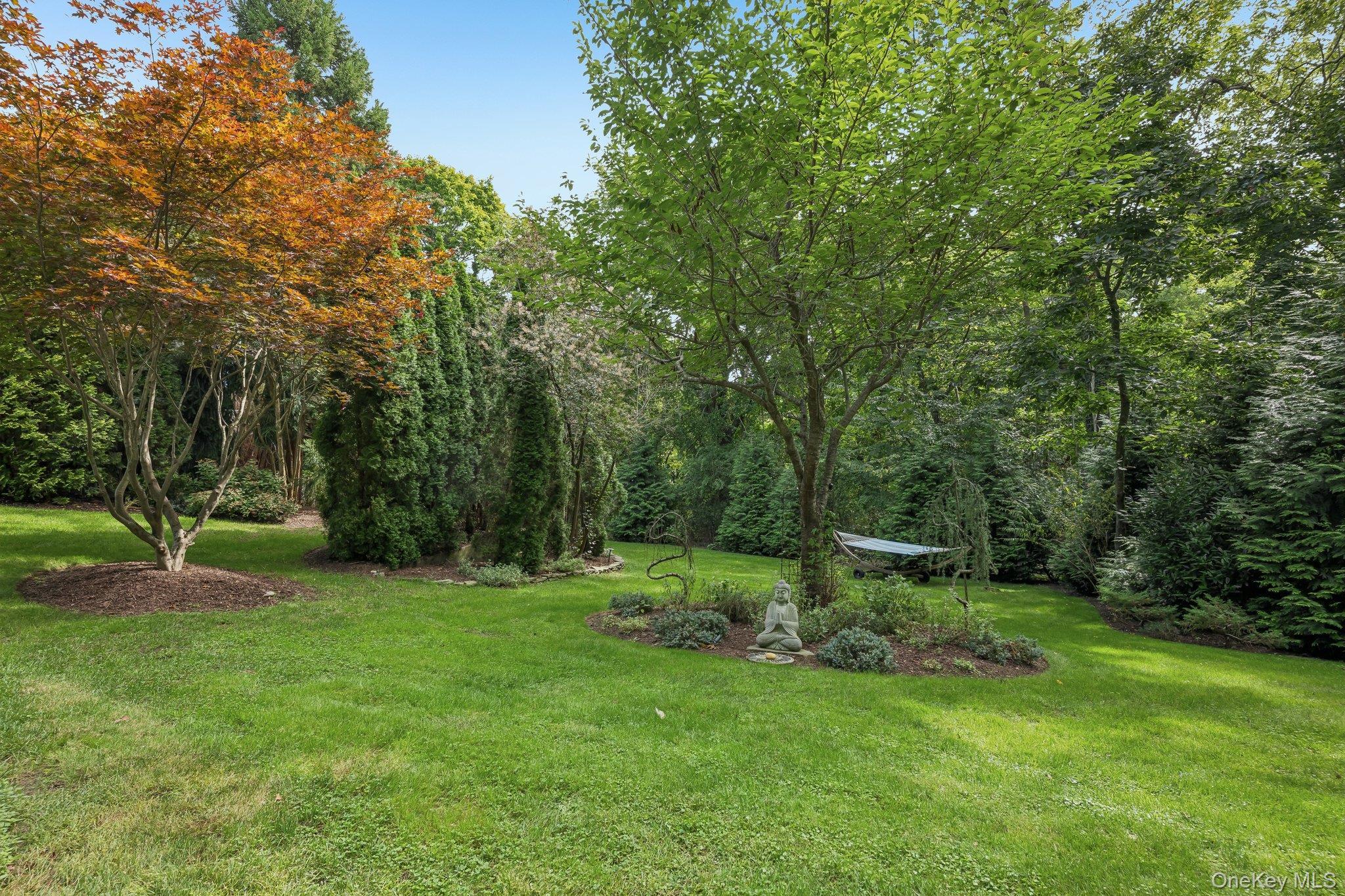 Single Family Andiron Lane  Suffolk County, NY 11719, MLS-1055571-32