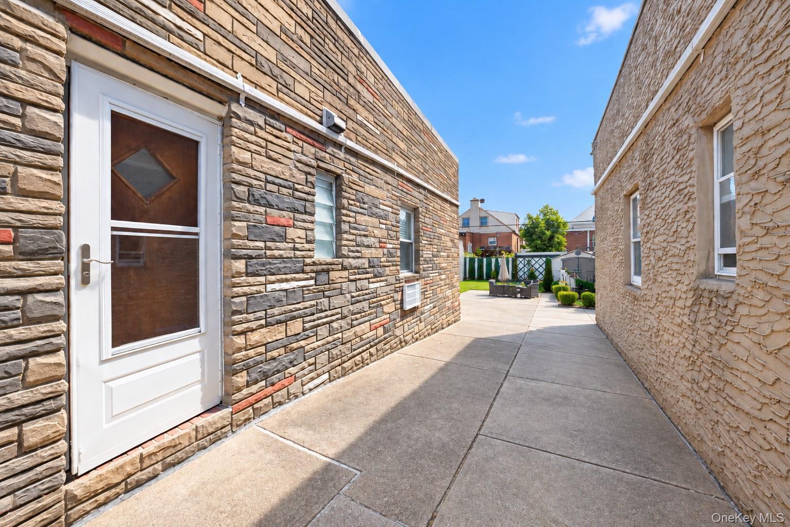 Single Family 24th Avenue Queens, NY 11357, MLS-1055625-12