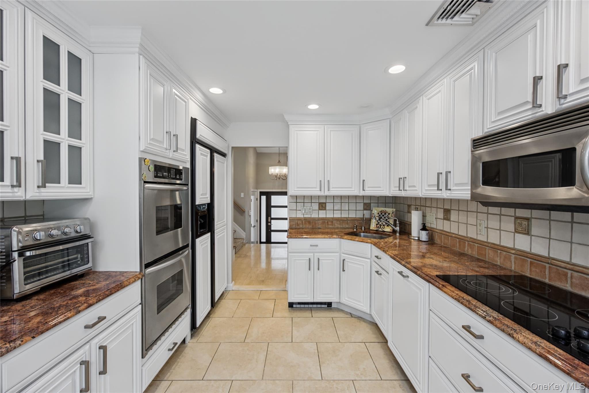 Single Family Julian Lane Nassau County, NY 11566, MLS-1055630-11