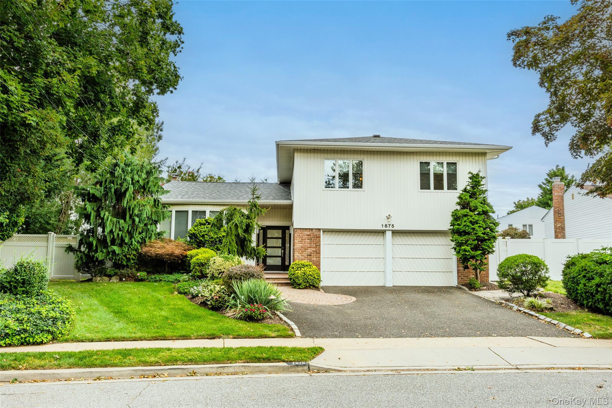Single Family Julian Lane Nassau County, NY 11566, MLS-1055630-3