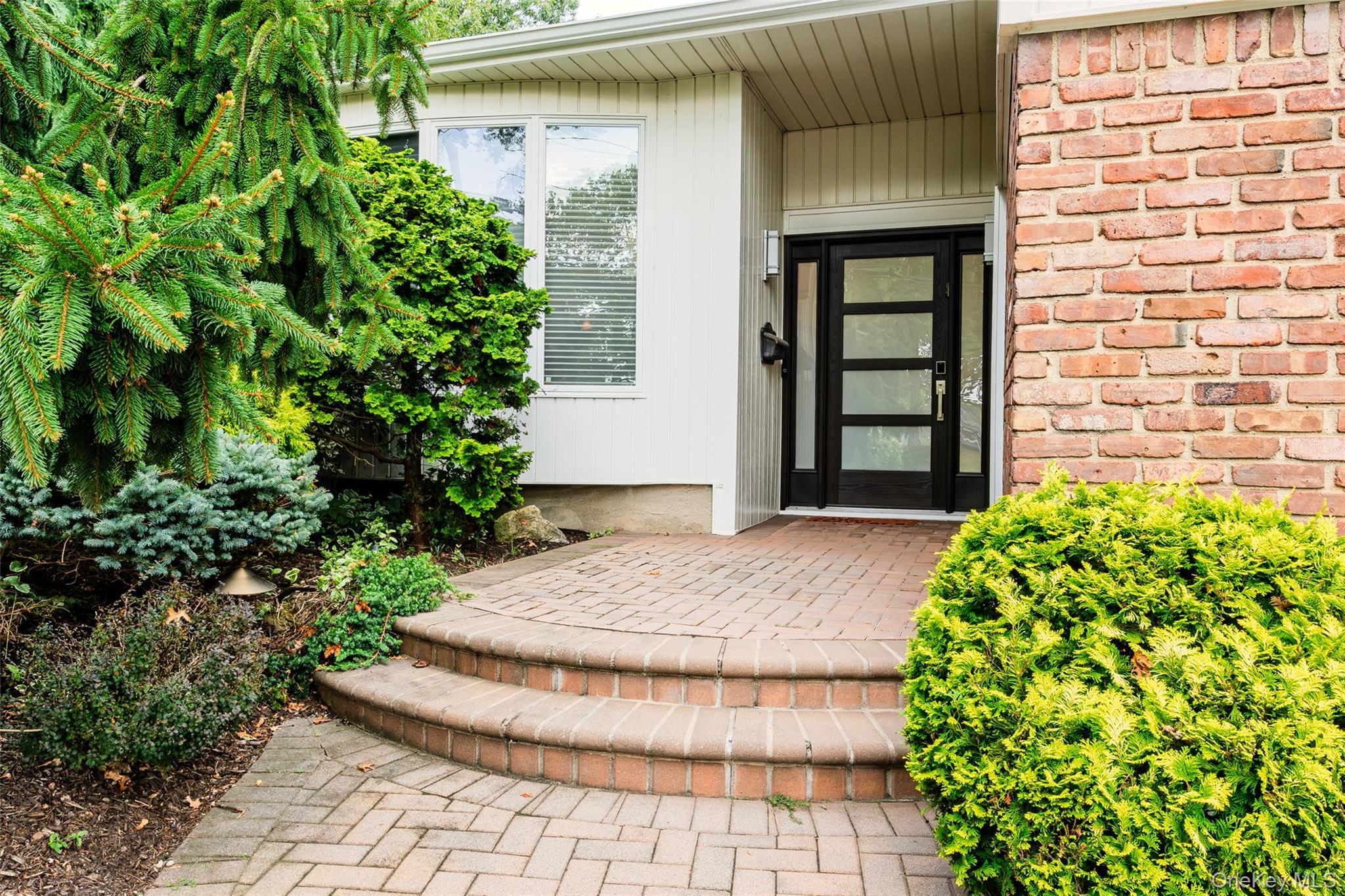 Single Family Julian Lane Nassau County, NY 11566, MLS-1055630-4