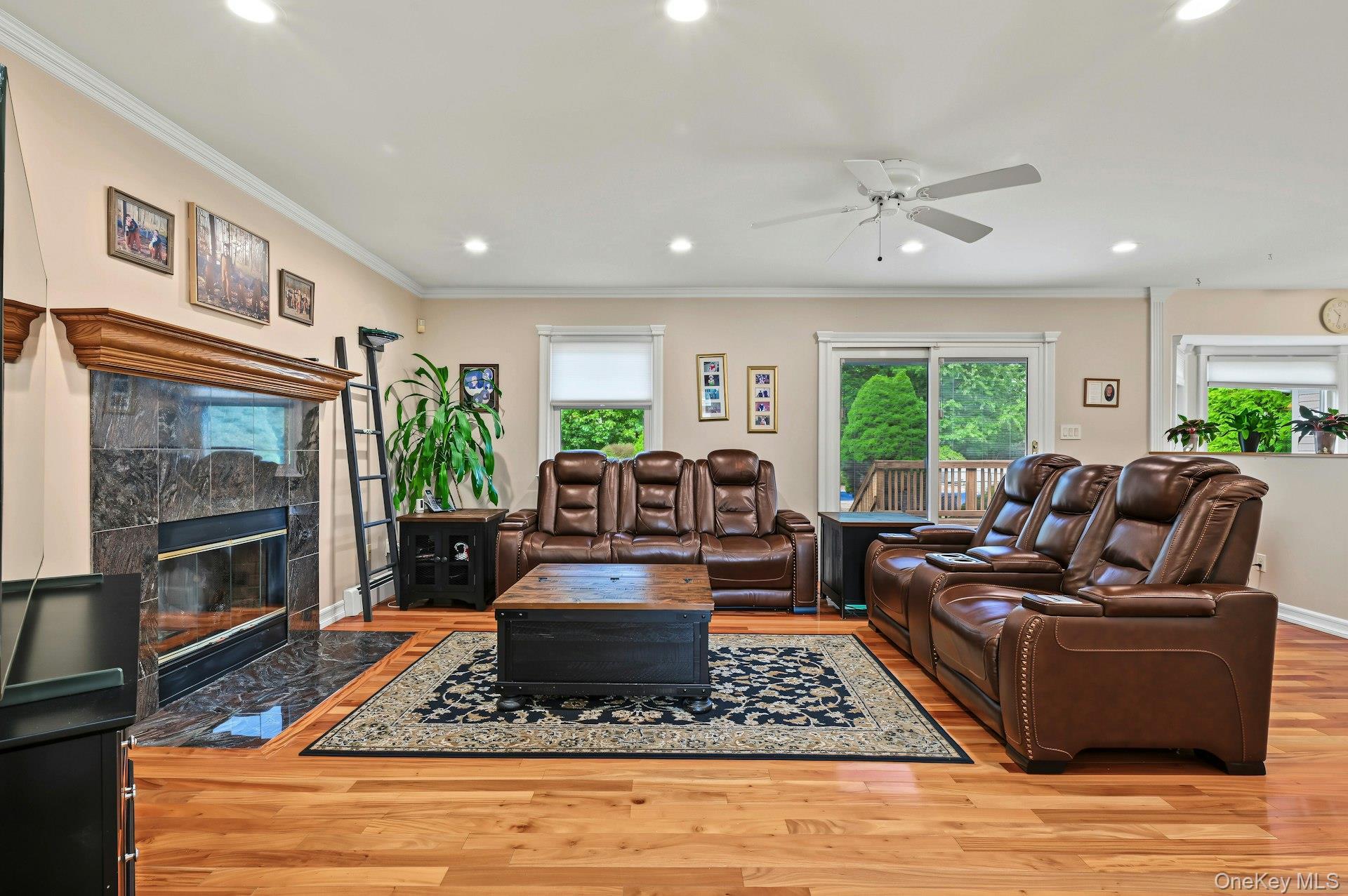 Single Family Layton Lane  Suffolk County, NY 11720, MLS-1055661-15