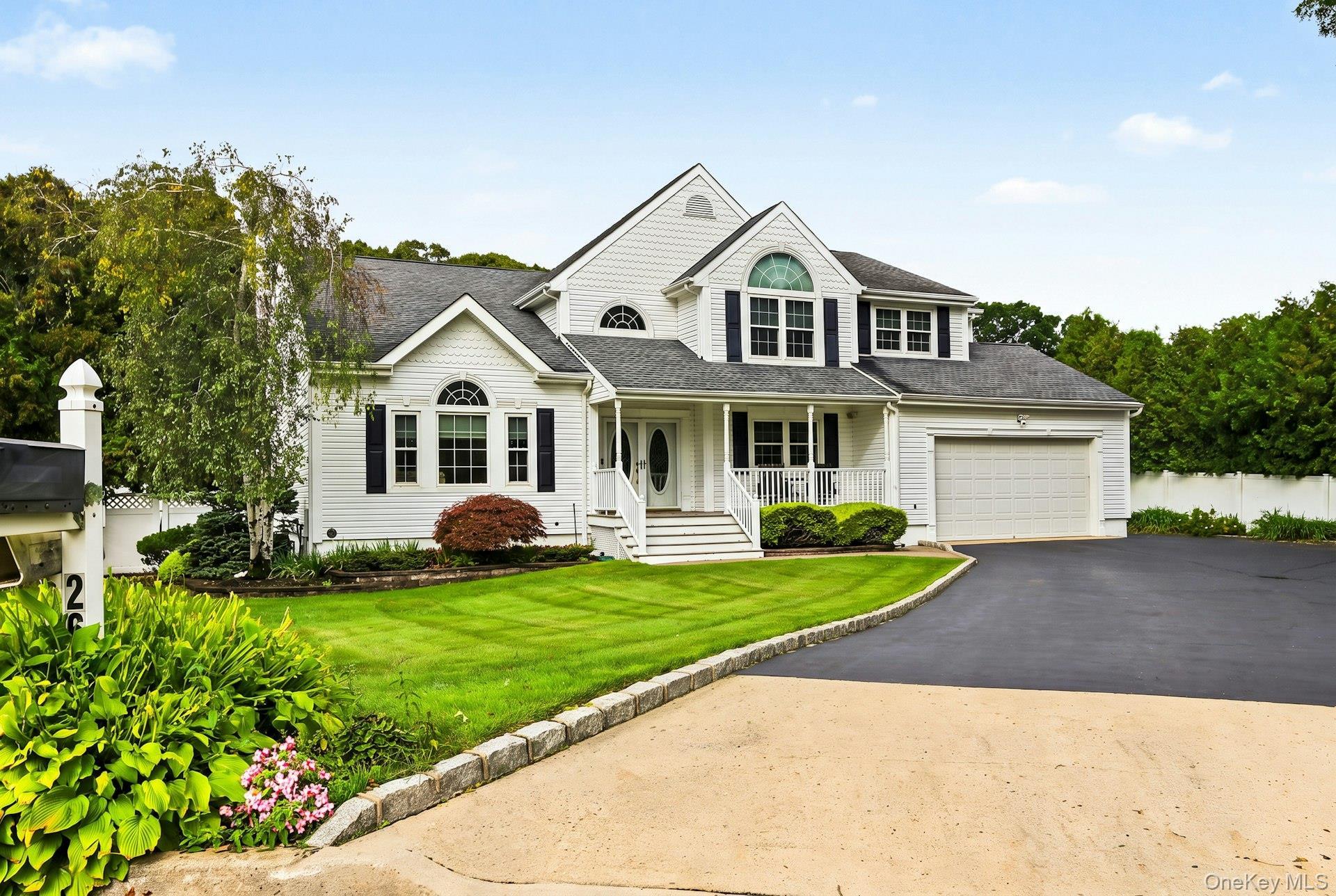 Single Family Layton Lane  Suffolk County, NY 11720, MLS-1055661-2