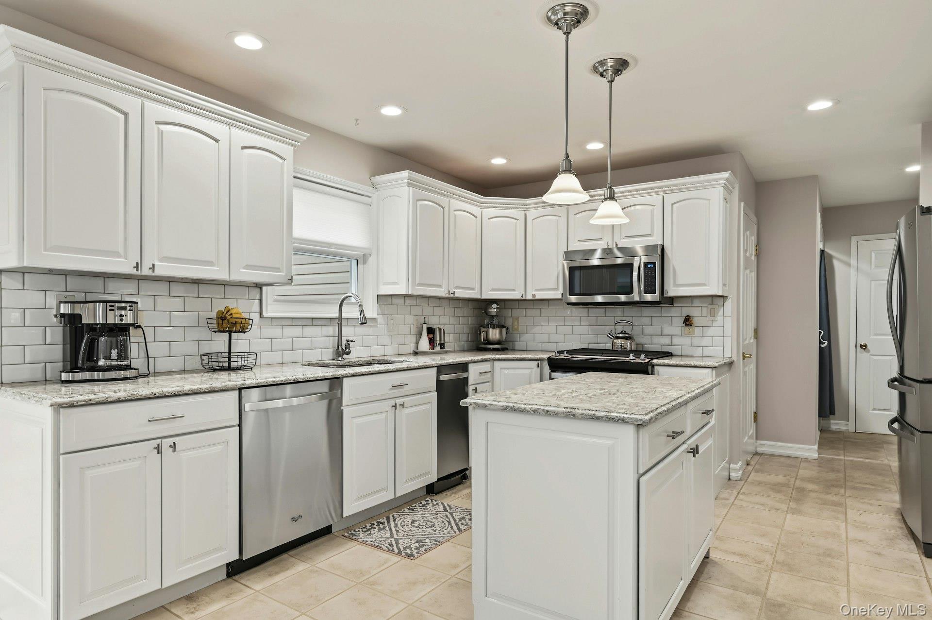 Single Family Layton Lane  Suffolk County, NY 11720, MLS-1055661-22