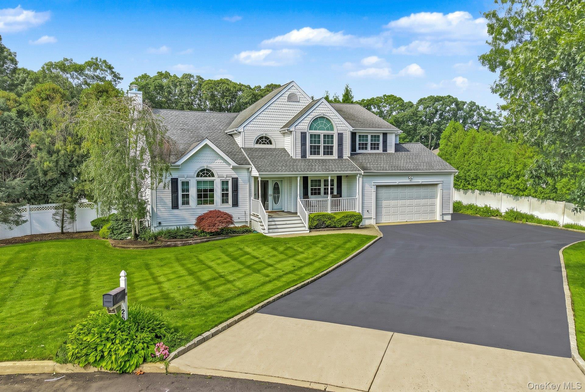 Single Family Layton Lane  Suffolk County, NY 11720, MLS-1055661-43