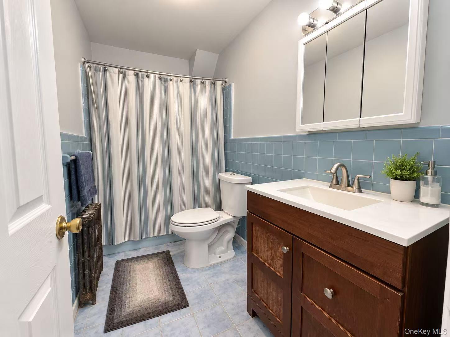 Single Family 178th Street  Queens, NY 11432, MLS-1055672-13