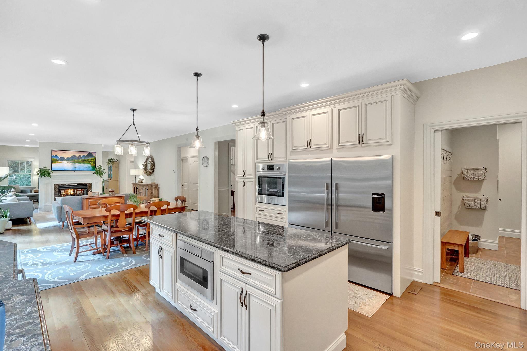 Single Family Bell Circle  Suffolk County, NY 11777, MLS-1055738-10