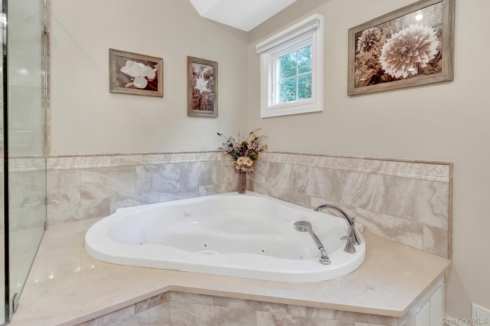 Single Family Bell Circle  Suffolk County, NY 11777, MLS-1055738-27