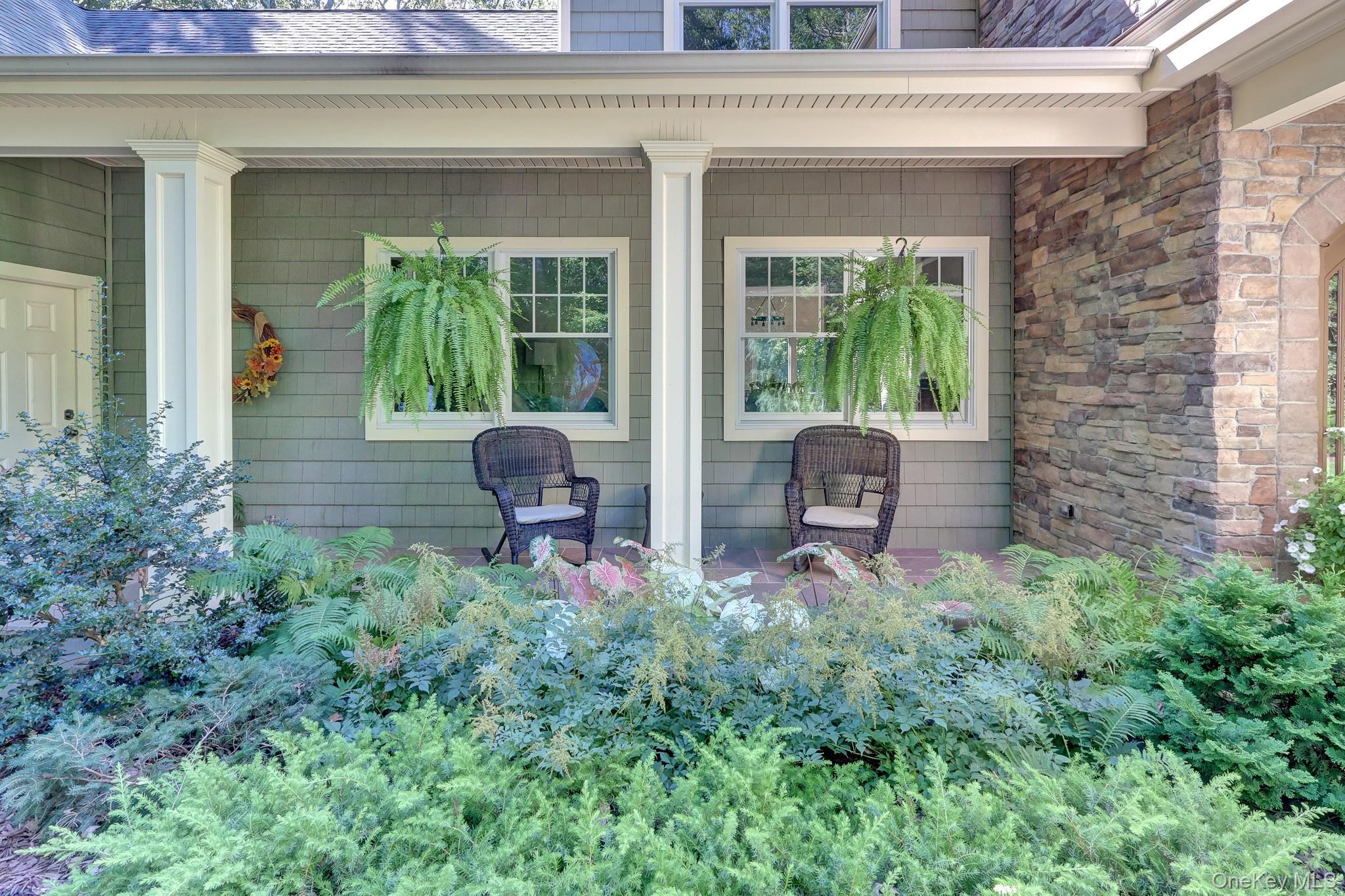 Single Family Bell Circle  Suffolk County, NY 11777, MLS-1055738-40
