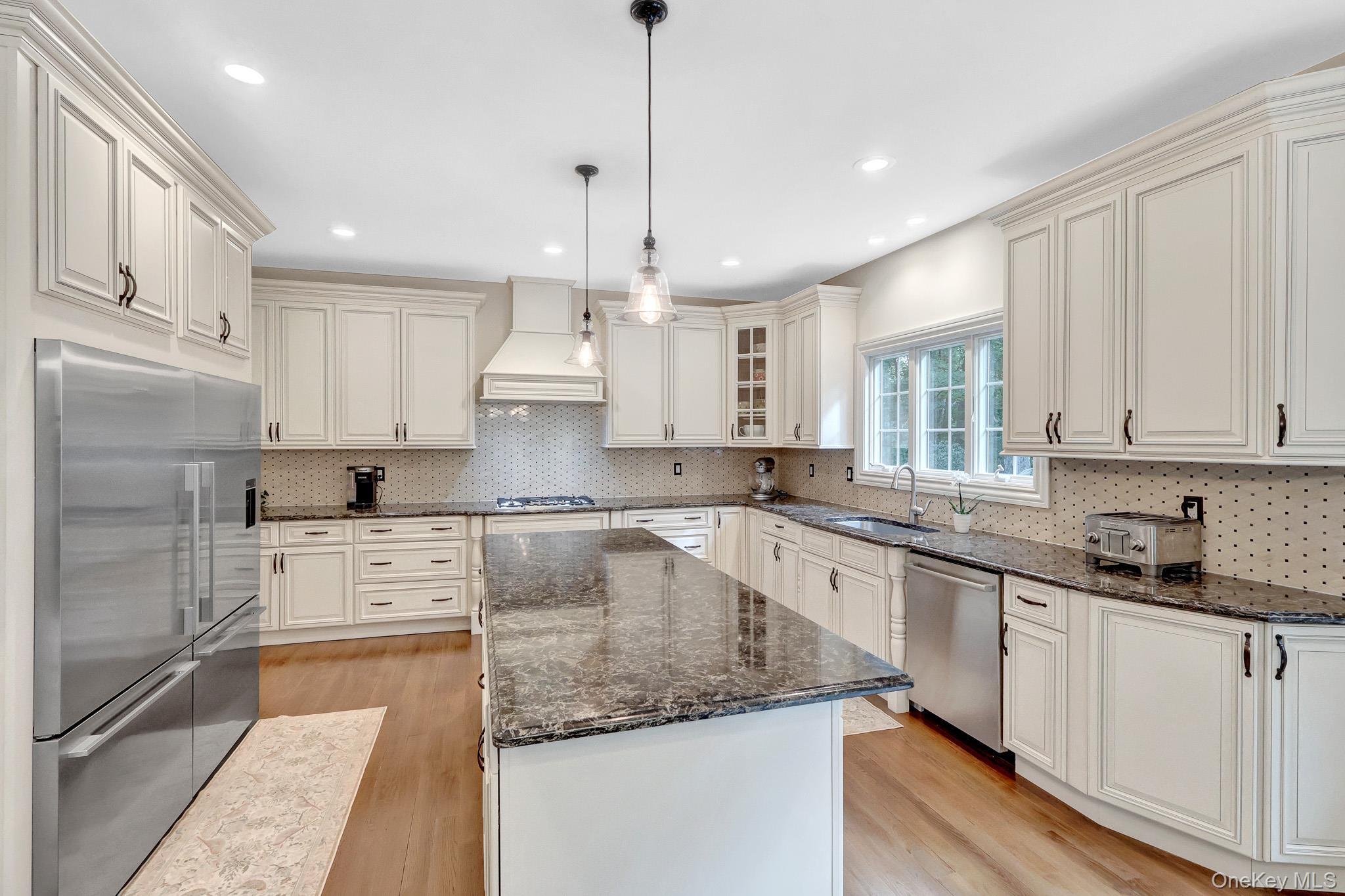 Single Family Bell Circle  Suffolk County, NY 11777, MLS-1055738-9