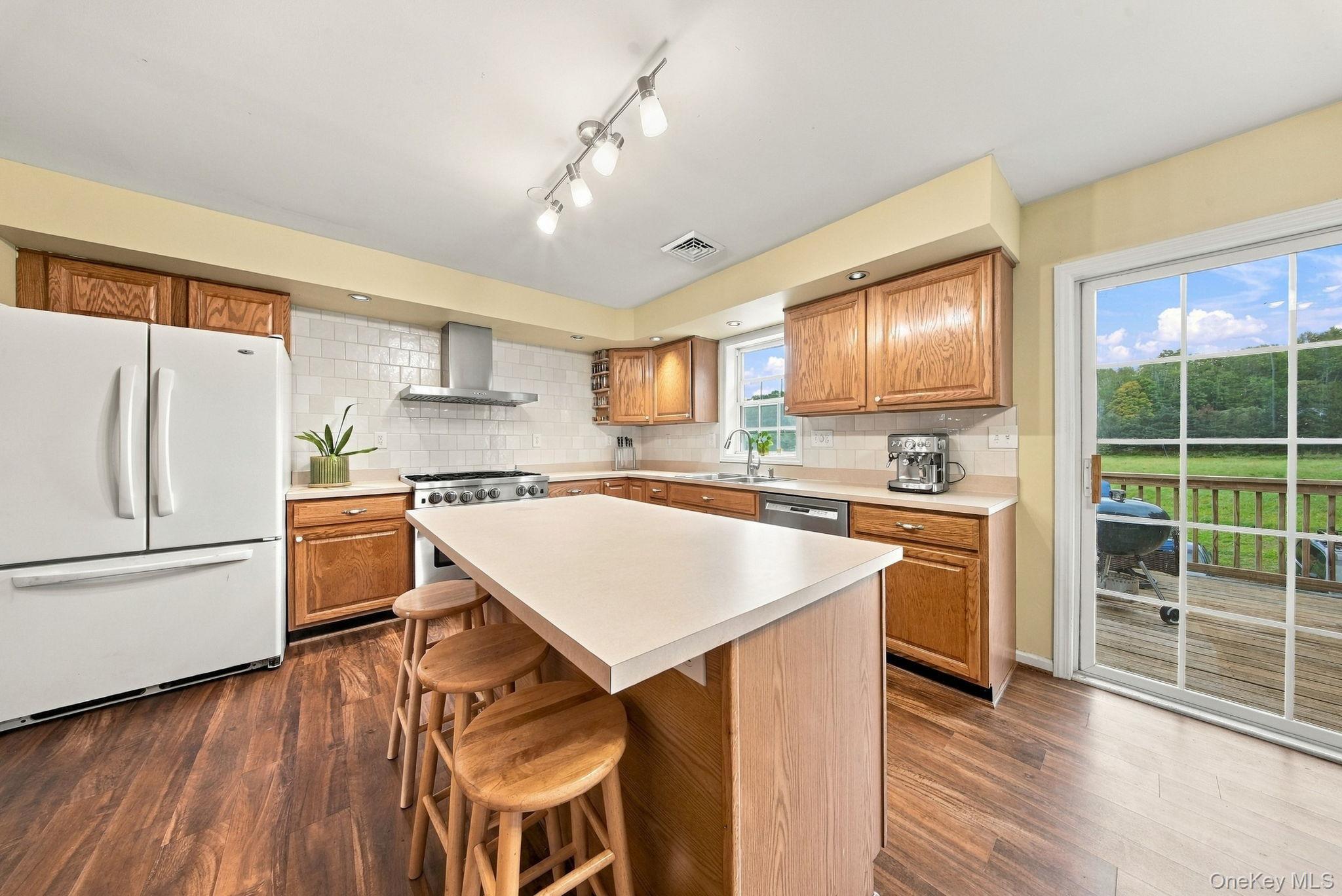 Single Family Albany Post Road  Orange County, NY 12586, MLS-1055767-15