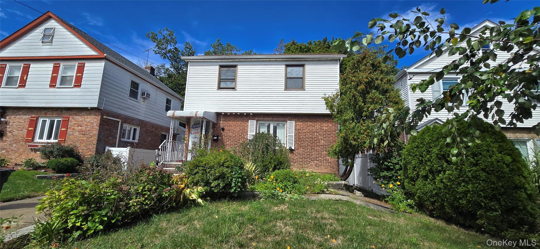 Single Family Richland Avenue Queens, NY 11364, MLS-1055768-2