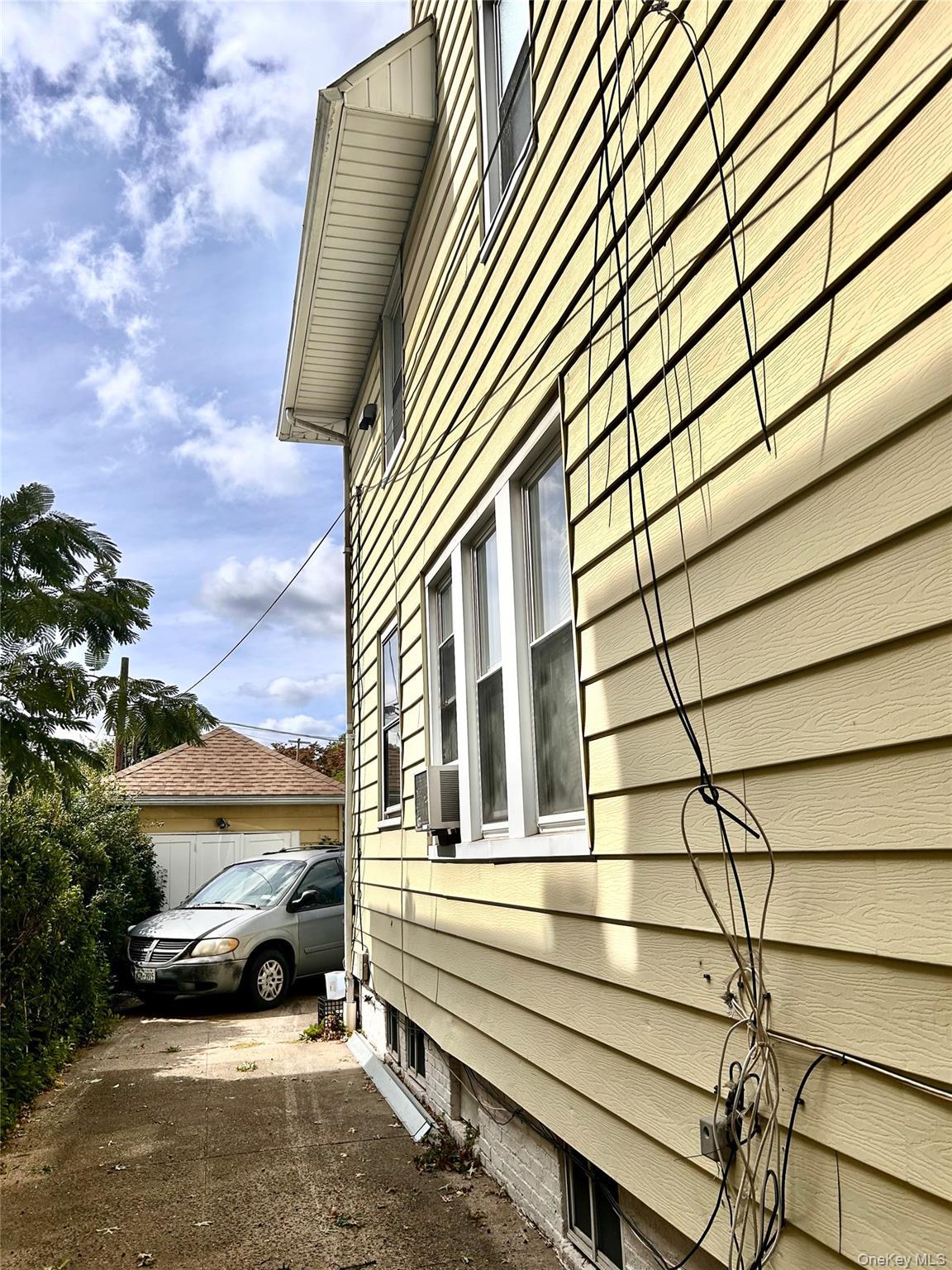 Single Family Springfield Boulevard Queens, NY 11428, MLS-1055853-9