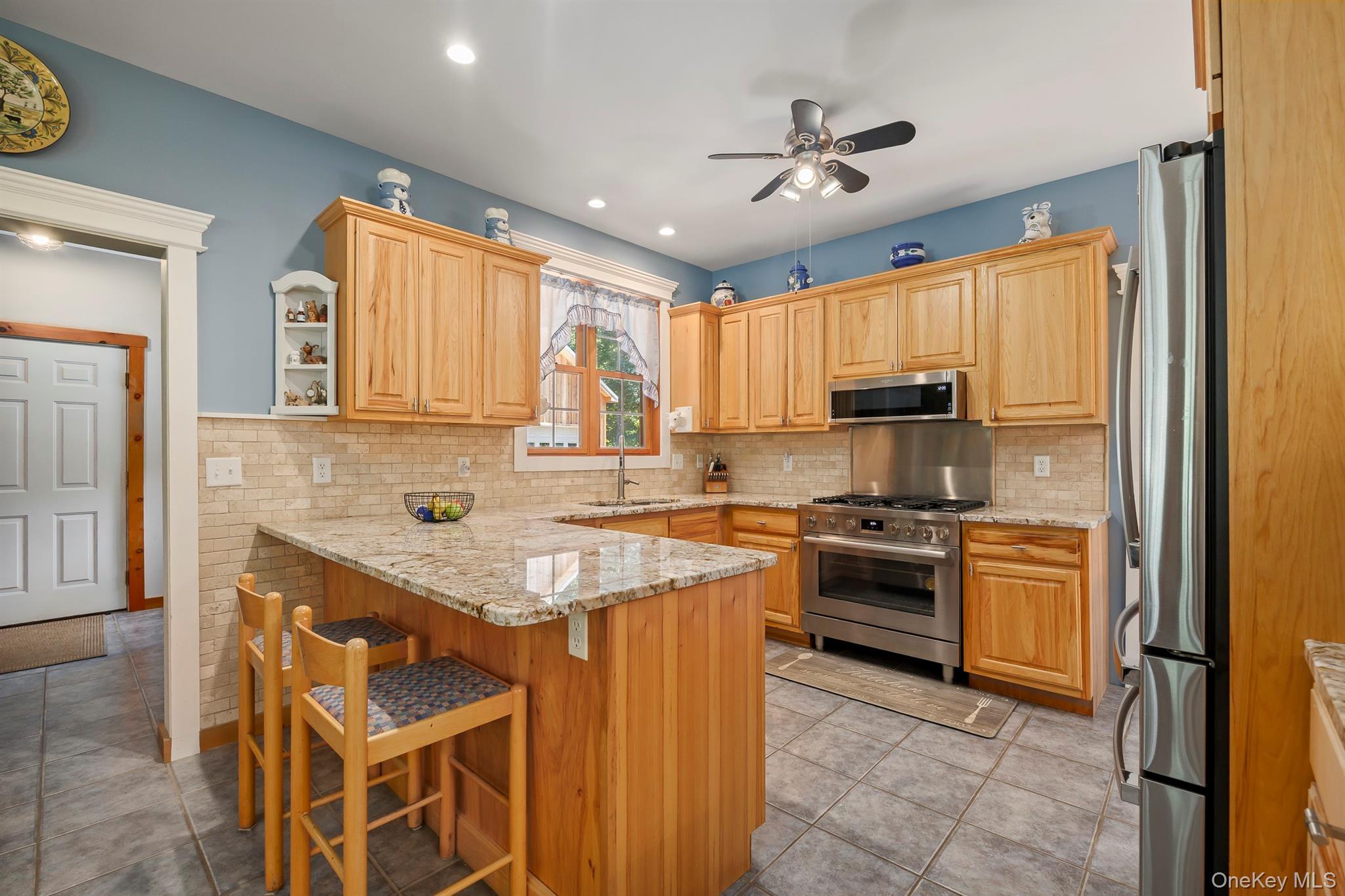 Single Family Appaloosa Lane Dutchess County, NY 12545, MLS-1055857-12