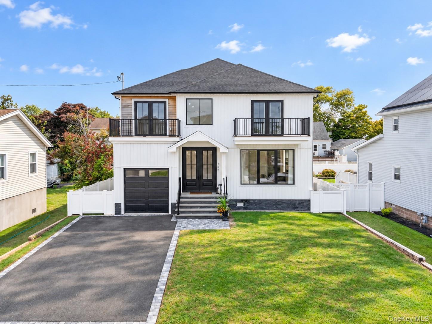 Single Family Pecan Street Suffolk County, NY 11757, MLS-1055865-2