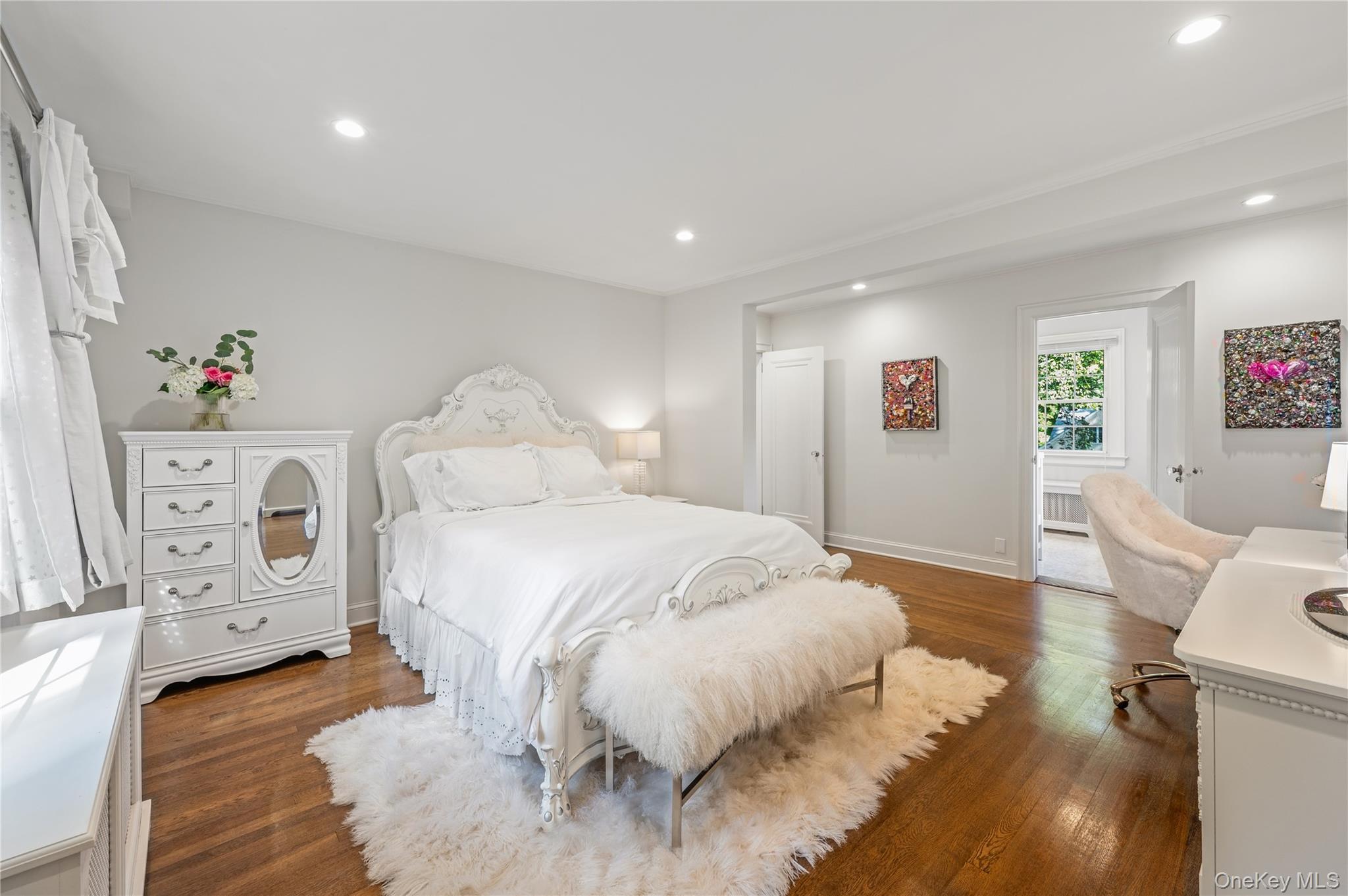Single Family Douglas Place Westchester County, NY 10552, MLS-1055878-25