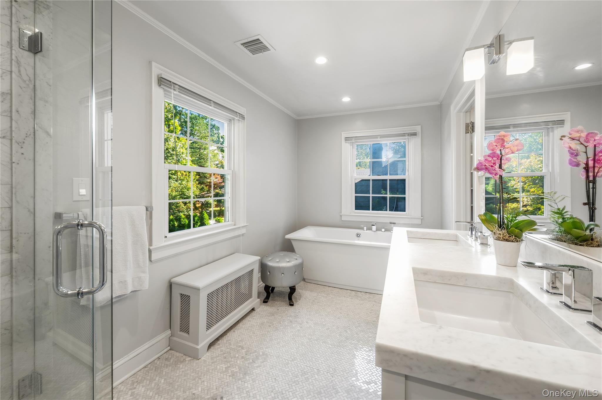 Single Family Douglas Place Westchester County, NY 10552, MLS-1055878-30