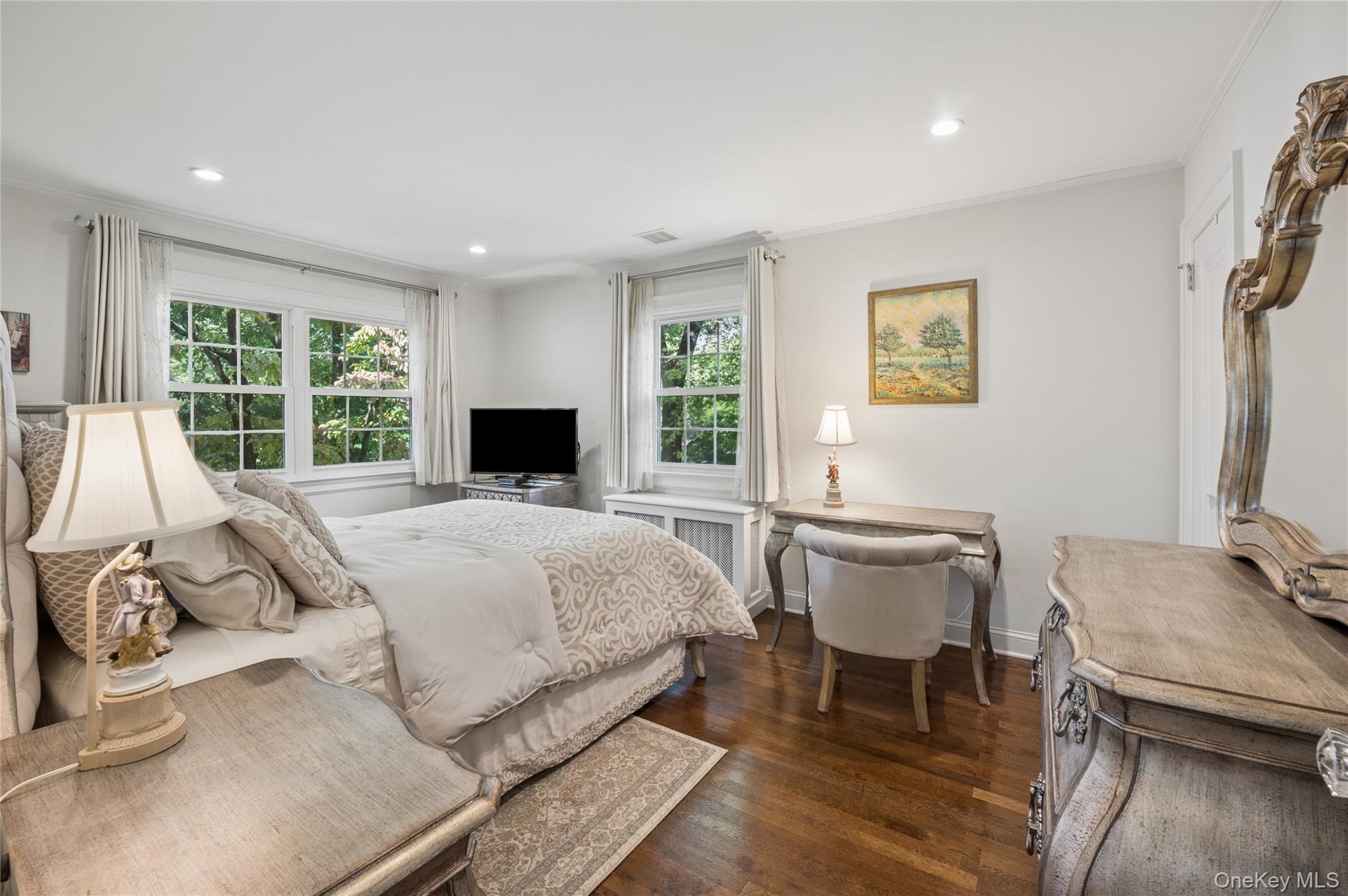 Single Family Douglas Place Westchester County, NY 10552, MLS-1055878-34