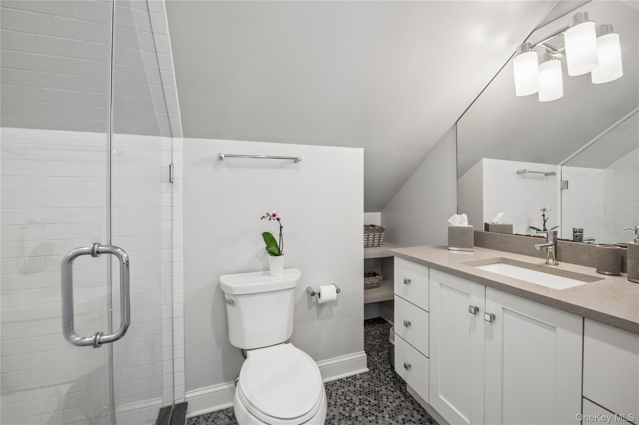 Single Family Douglas Place Westchester County, NY 10552, MLS-1055878-37