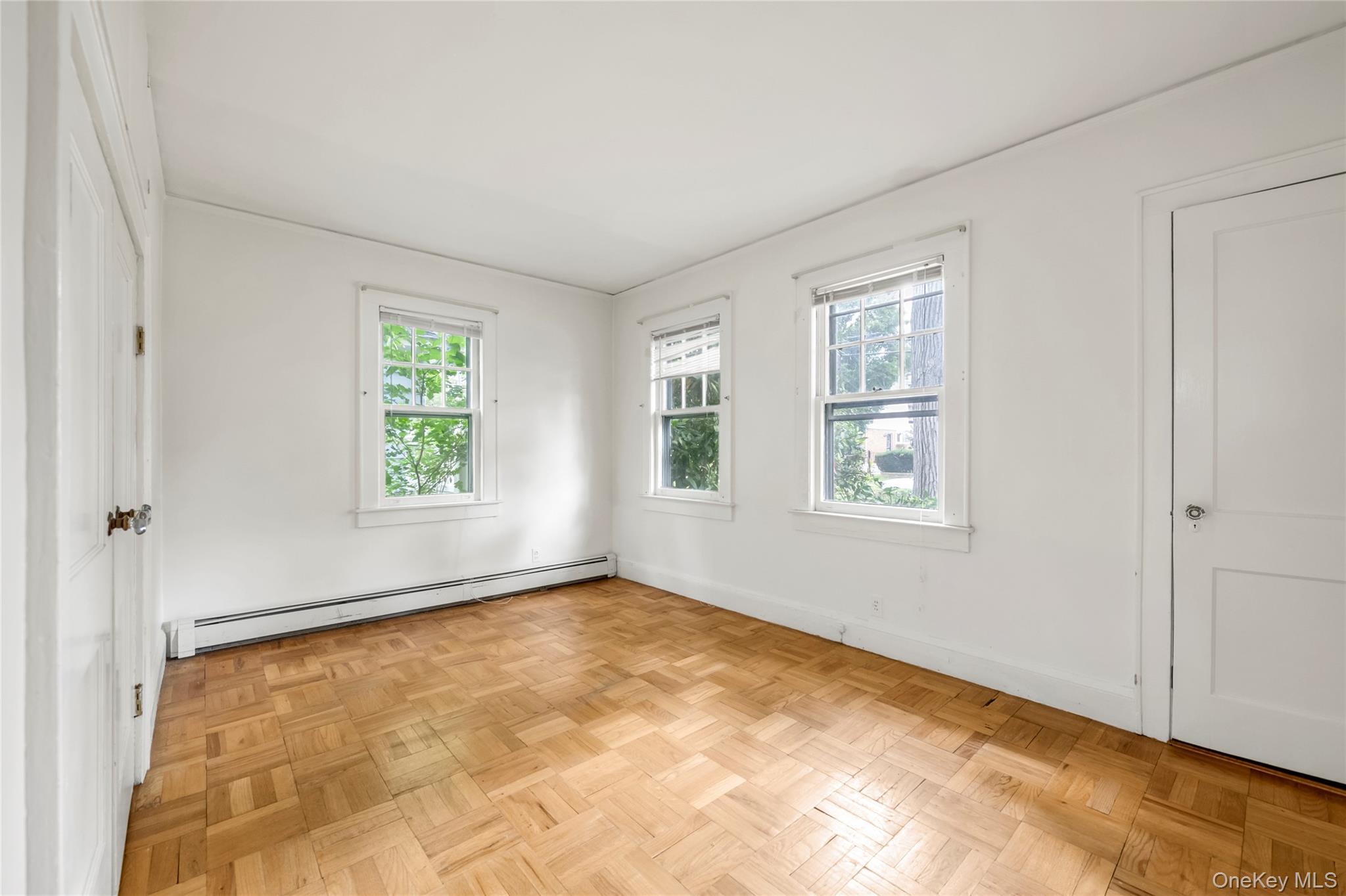 Single Family 34th Avenue Queens, NY 11361, MLS-1055880-11