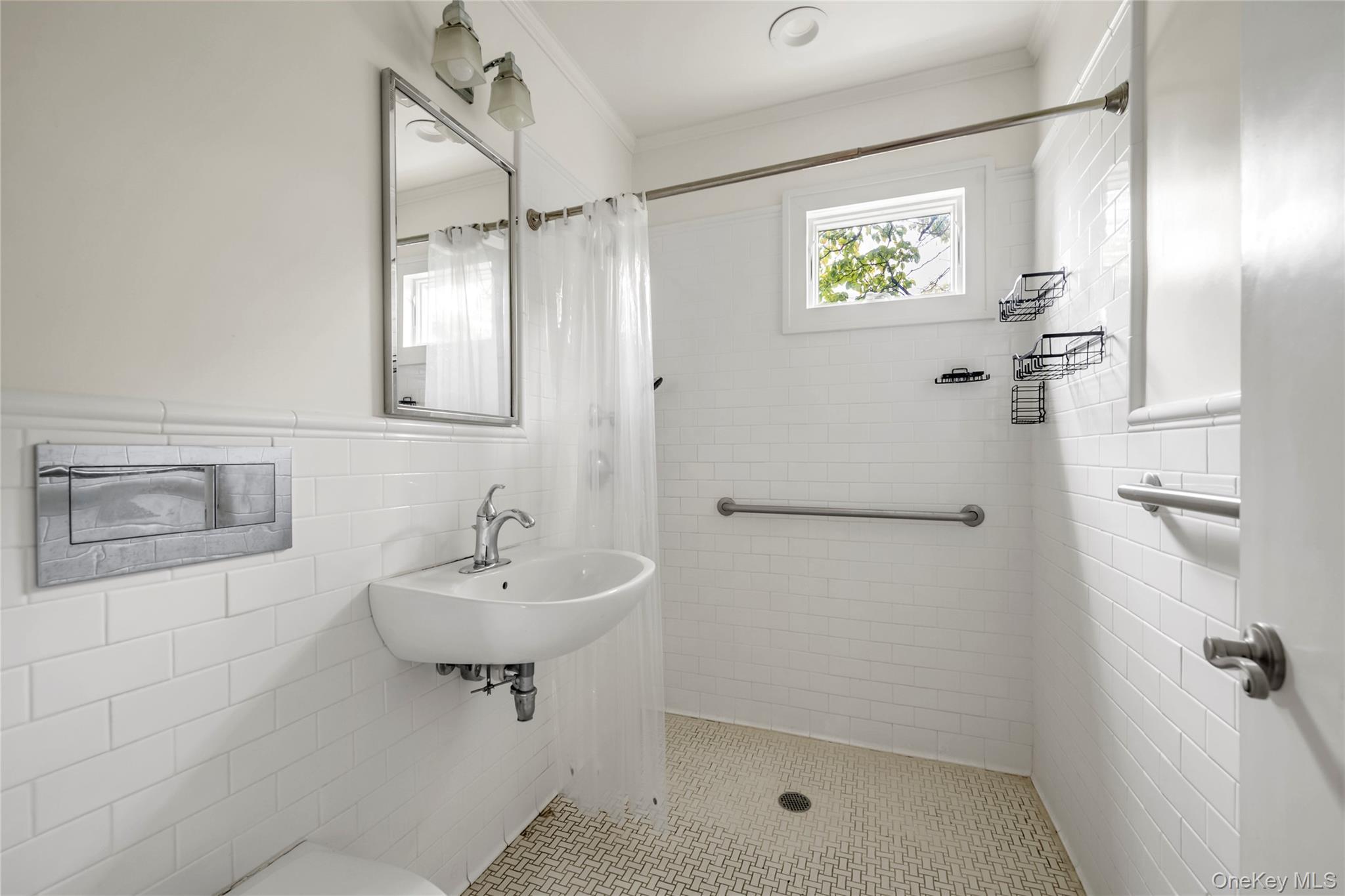 Single Family 34th Avenue Queens, NY 11361, MLS-1055880-14