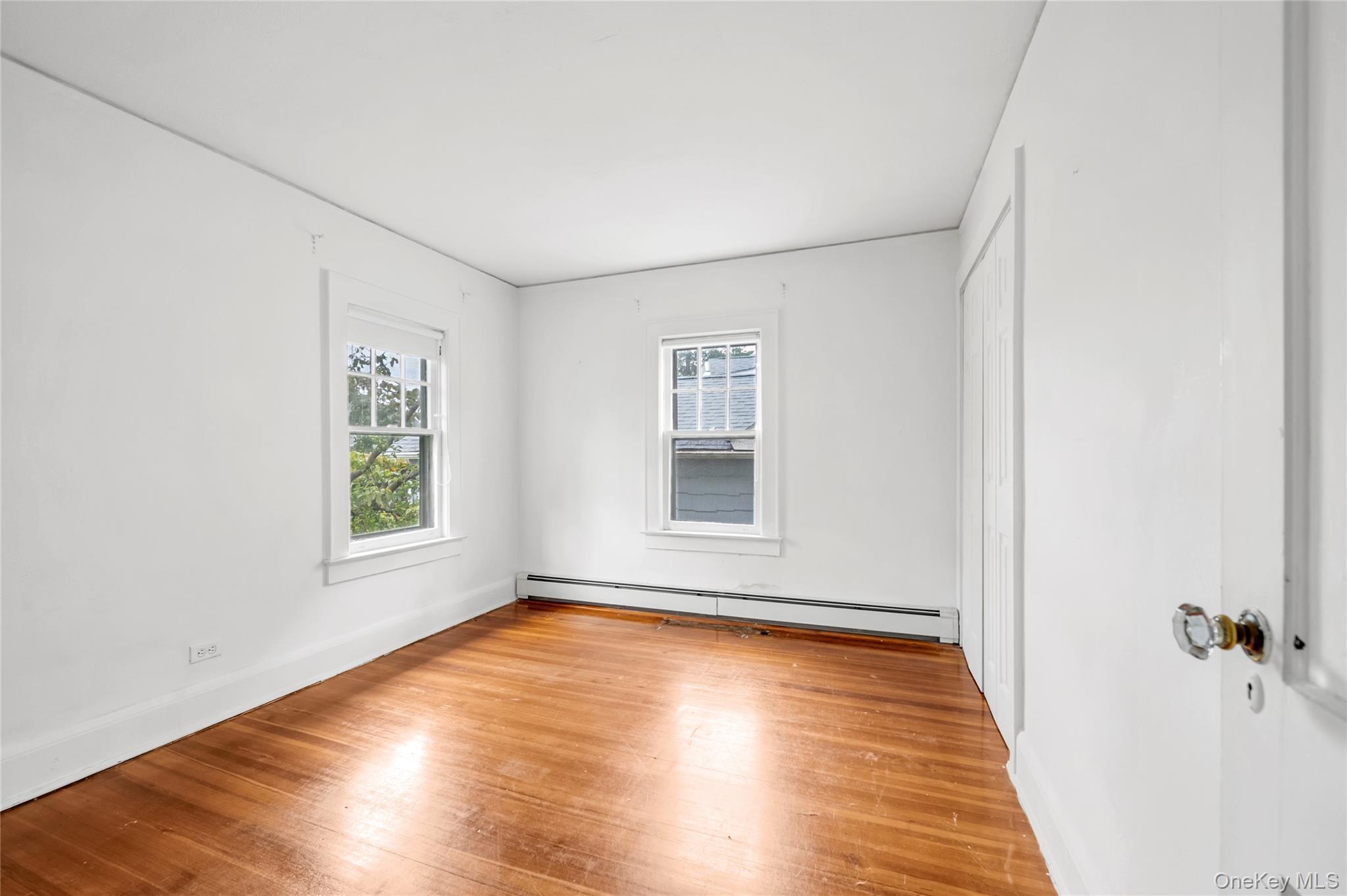 Single Family 34th Avenue Queens, NY 11361, MLS-1055880-15