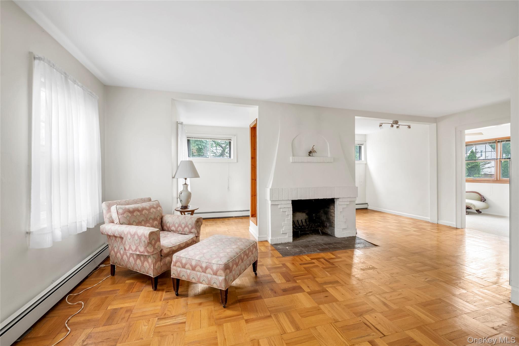 Single Family 34th Avenue Queens, NY 11361, MLS-1055880-8