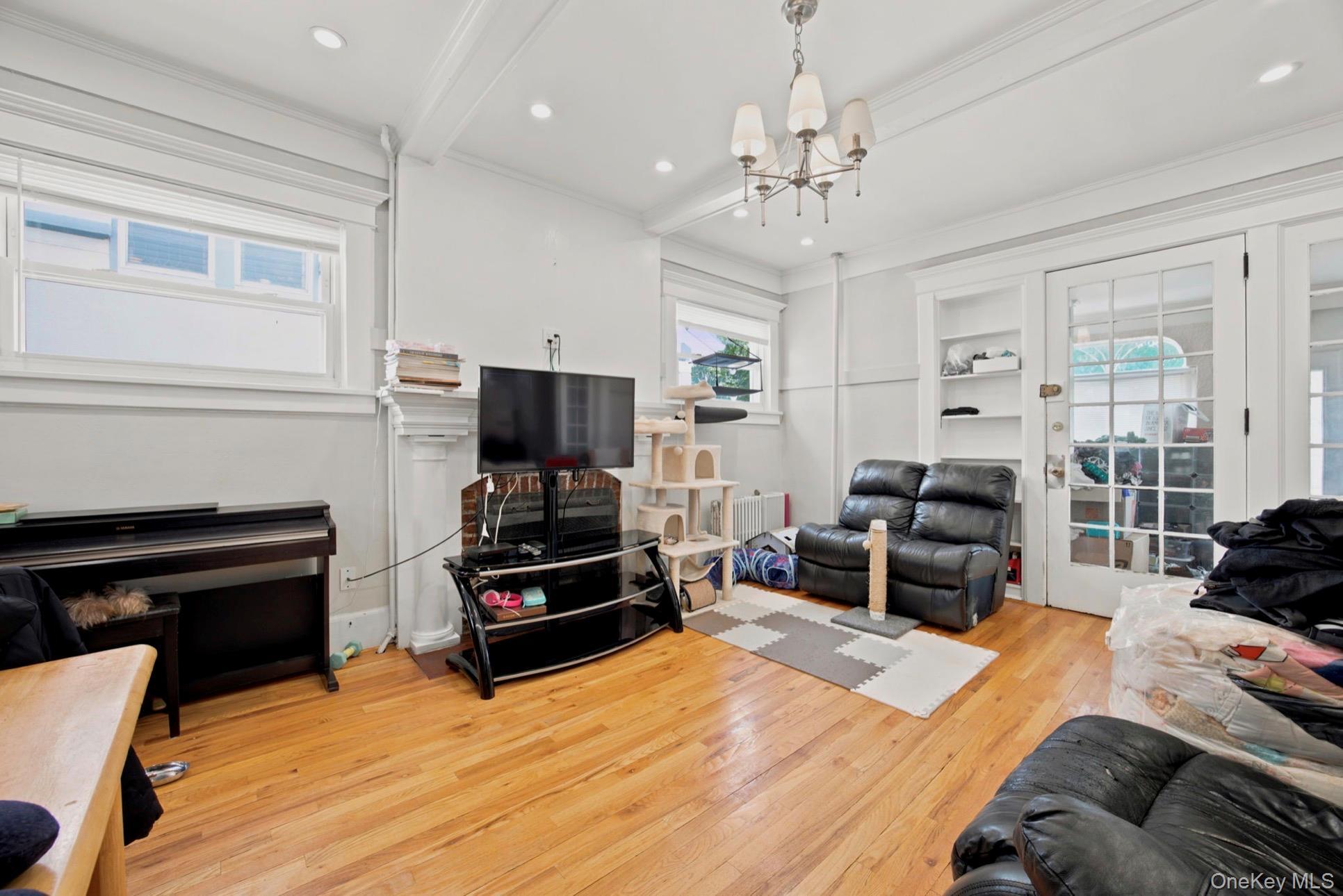 Single Family 167  Queens, NY 11358, MLS-1055882-18