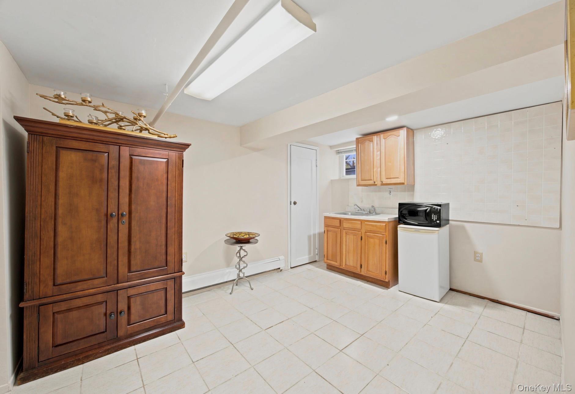 Single Family 167  Queens, NY 11358, MLS-1055882-22
