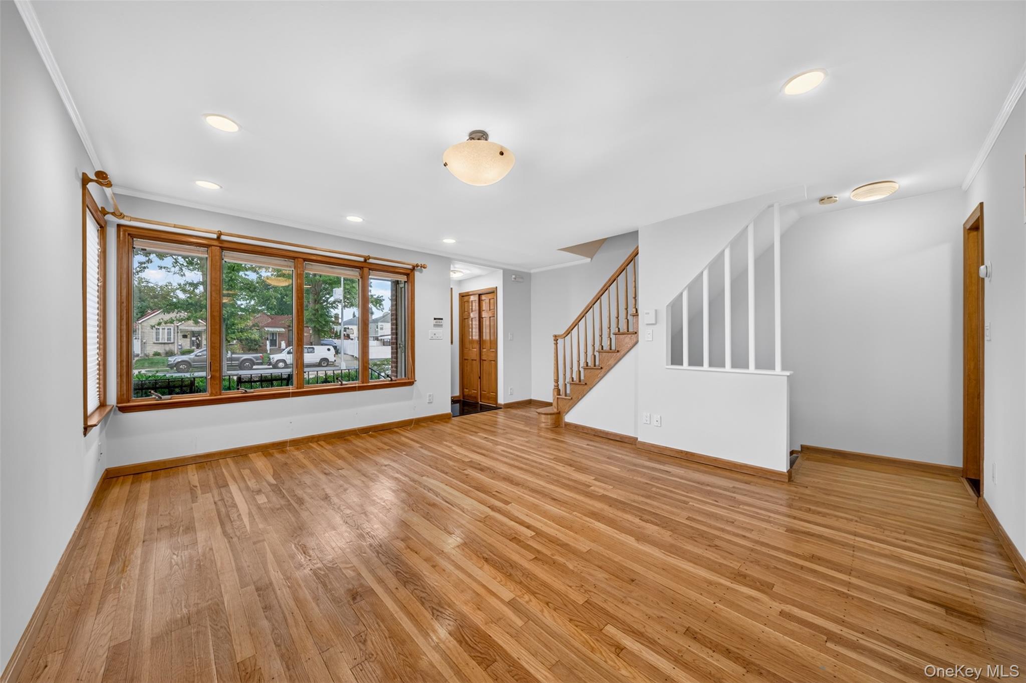 Single Family Francis Lewis Boulevard Queens, NY 11364, MLS-1055890-3