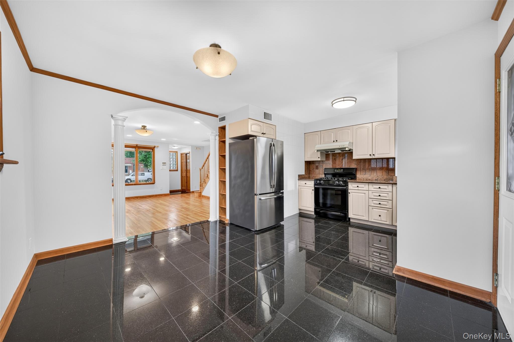 Single Family Francis Lewis Boulevard Queens, NY 11364, MLS-1055890-5