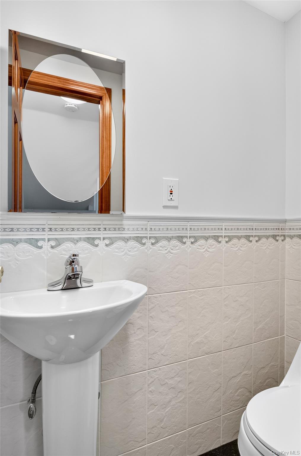 Single Family Francis Lewis Boulevard Queens, NY 11364, MLS-1055890-7
