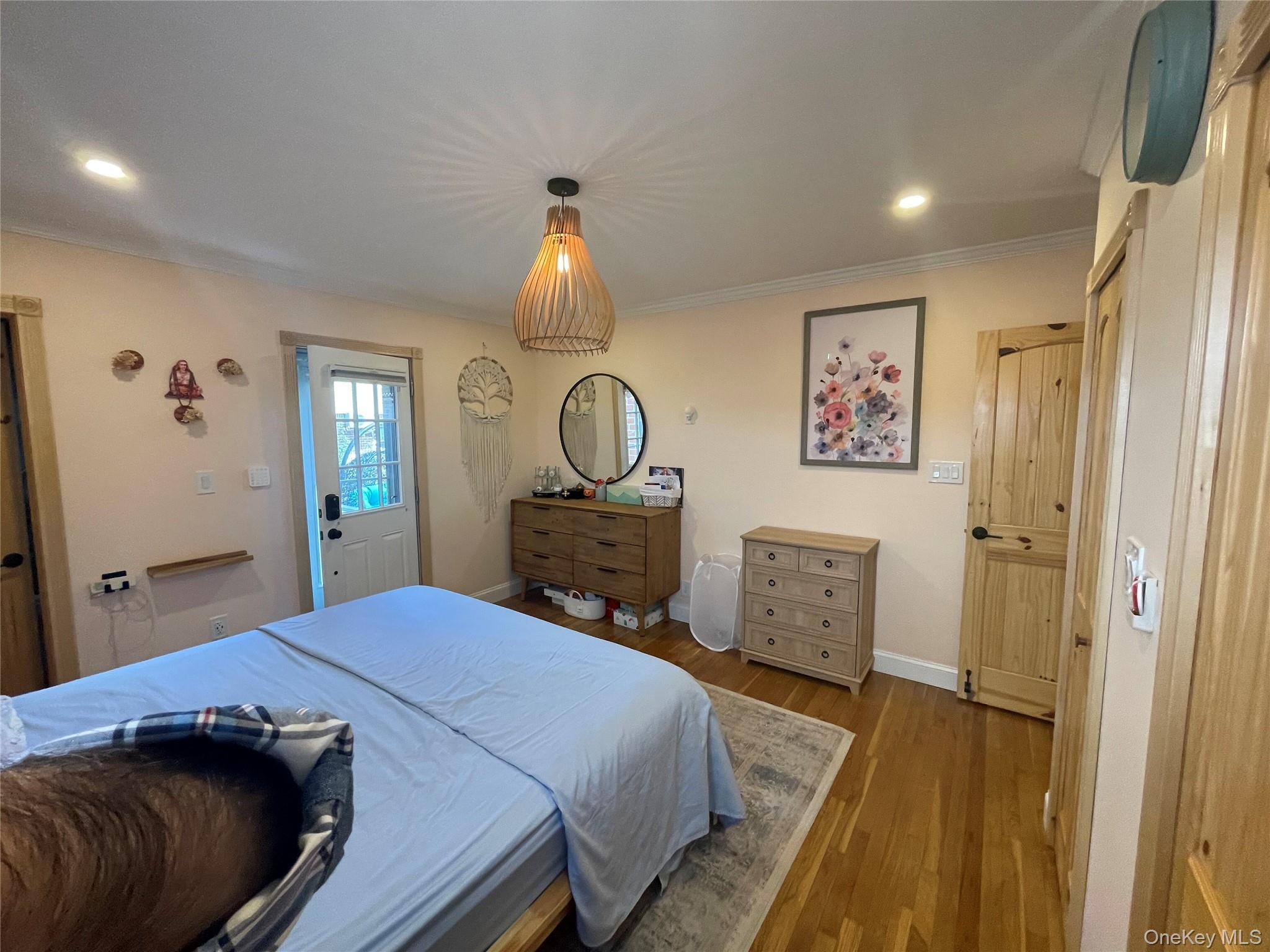 Single Family 250th Street  Queens, NY 11426, MLS-1055892-12