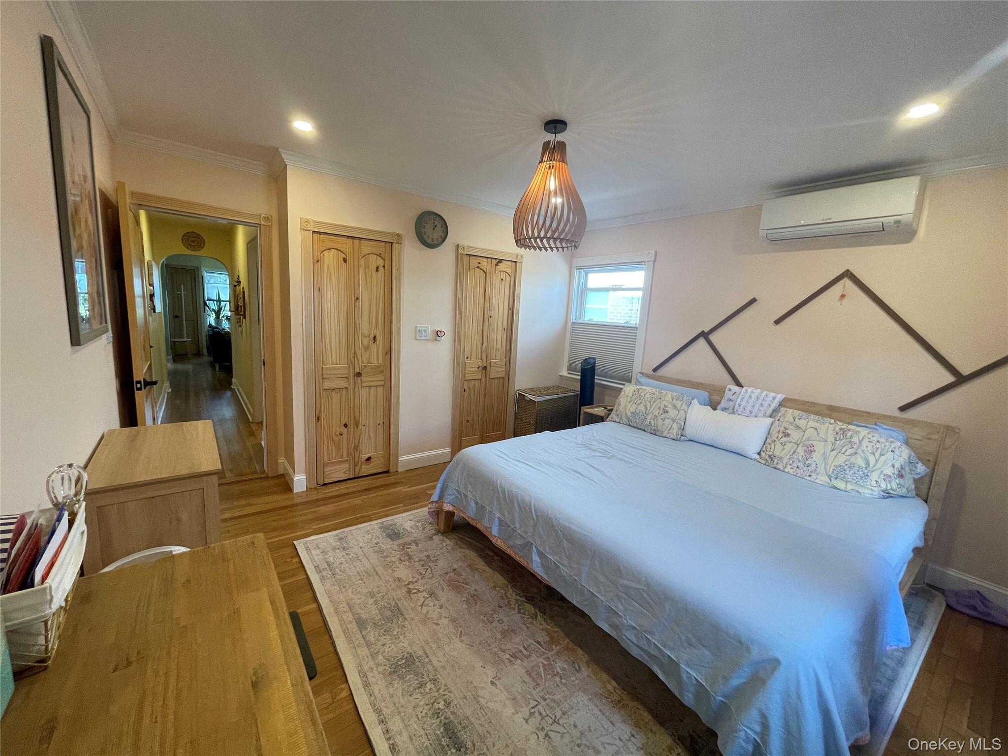 Single Family 250th Street  Queens, NY 11426, MLS-1055892-13