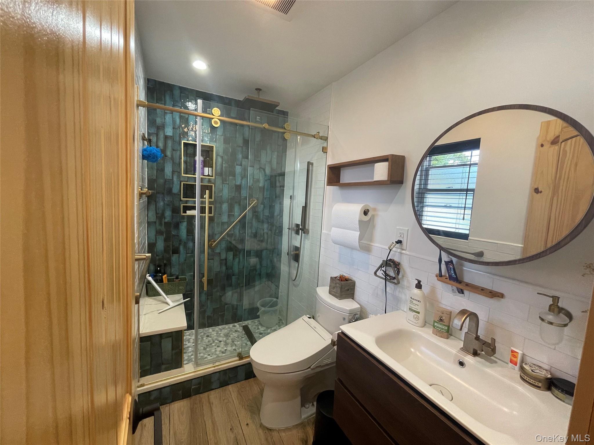 Single Family 250th Street  Queens, NY 11426, MLS-1055892-15
