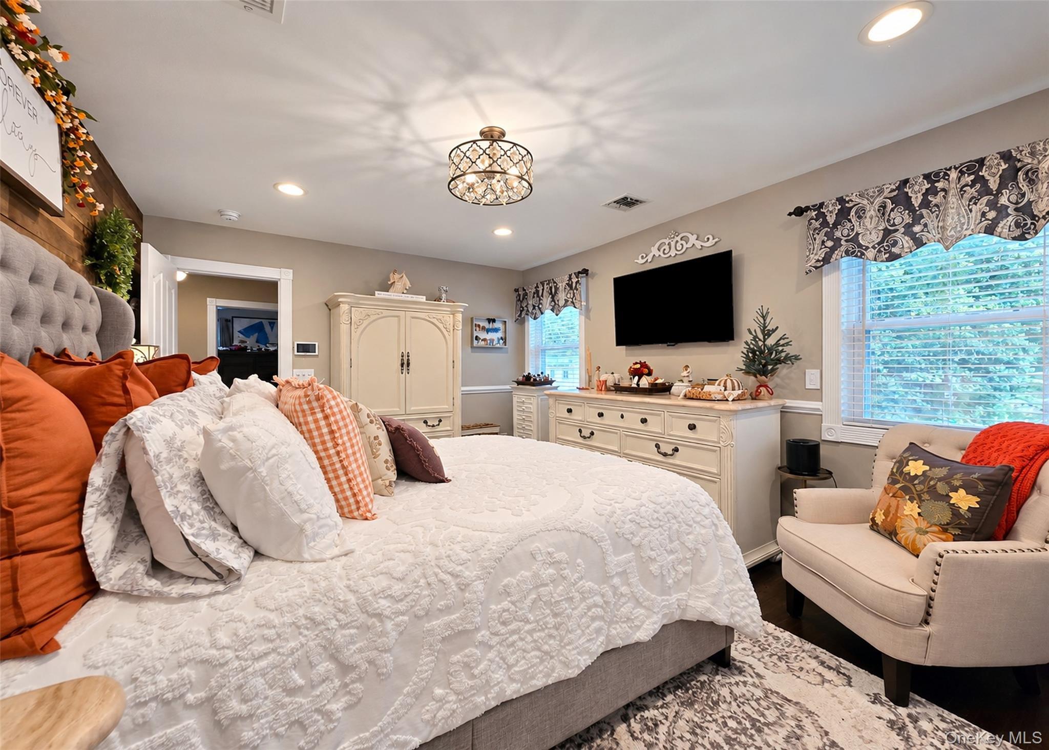 Single Family Park Avenue  Suffolk County, NY 11720, MLS-1055898-15