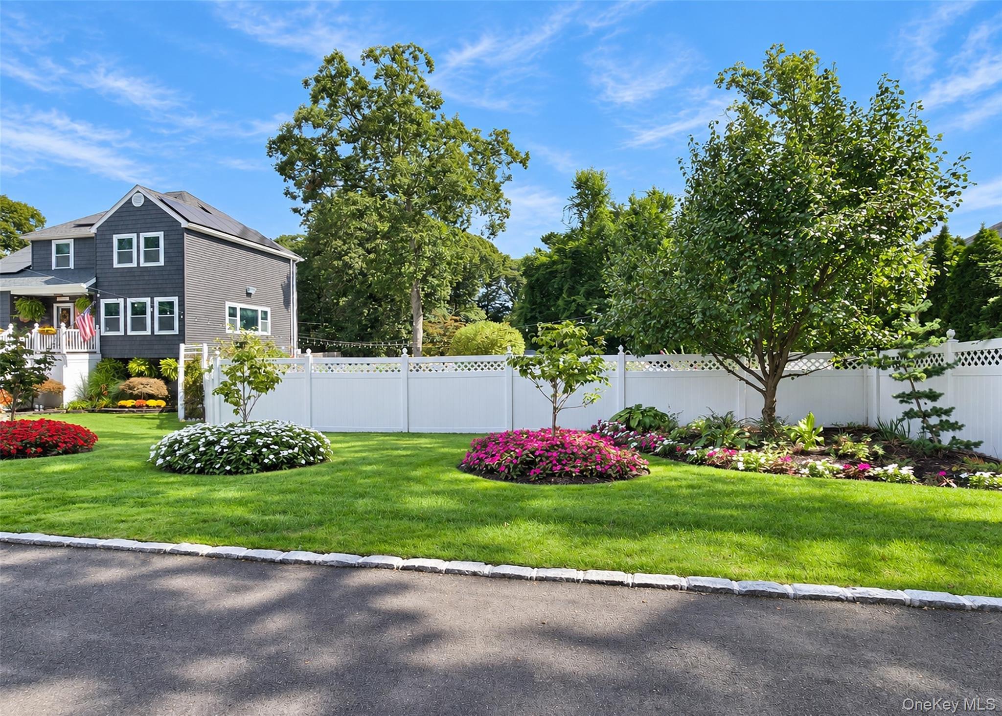 Single Family Park Avenue  Suffolk County, NY 11720, MLS-1055898-2