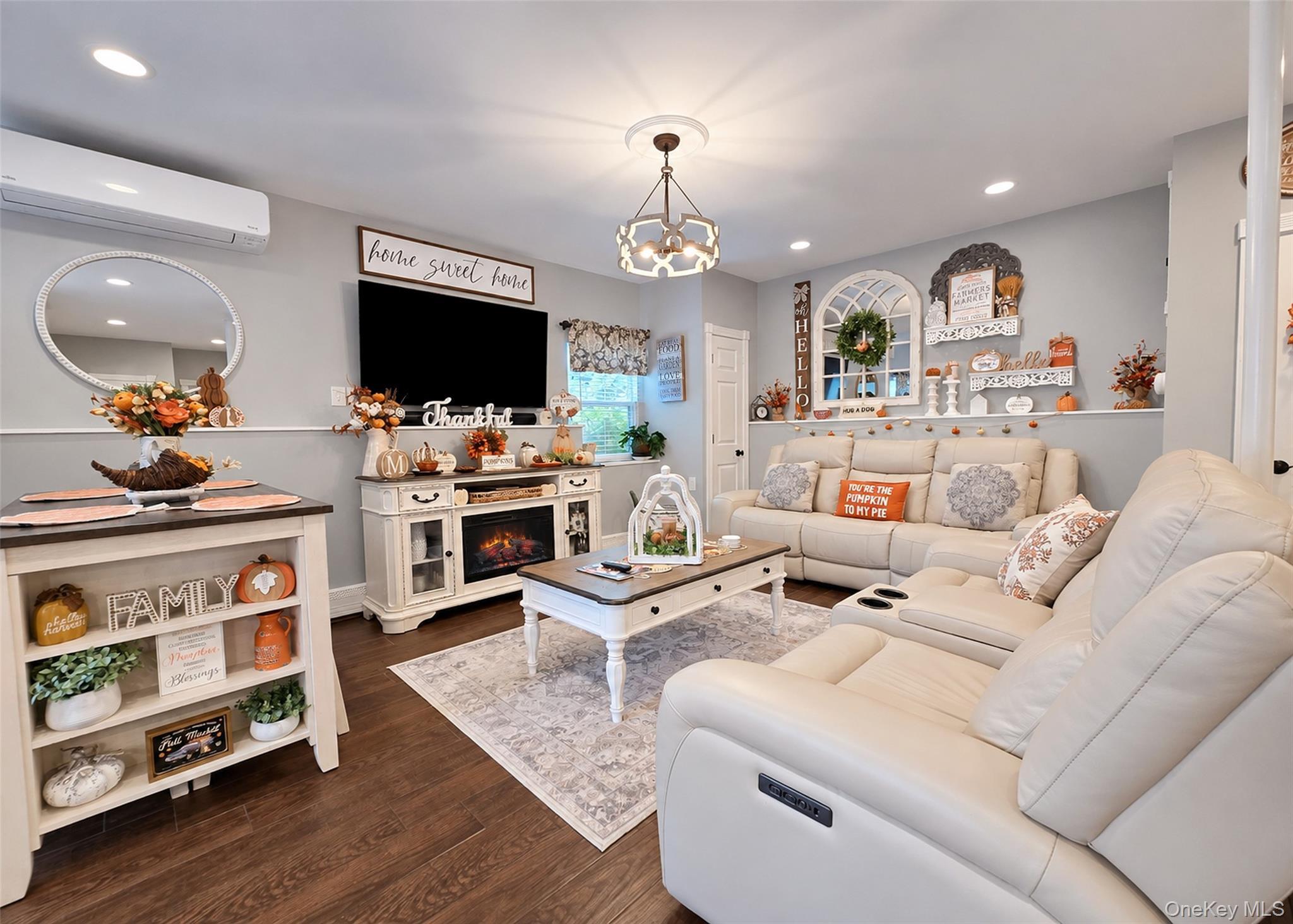 Single Family Park Avenue  Suffolk County, NY 11720, MLS-1055898-25