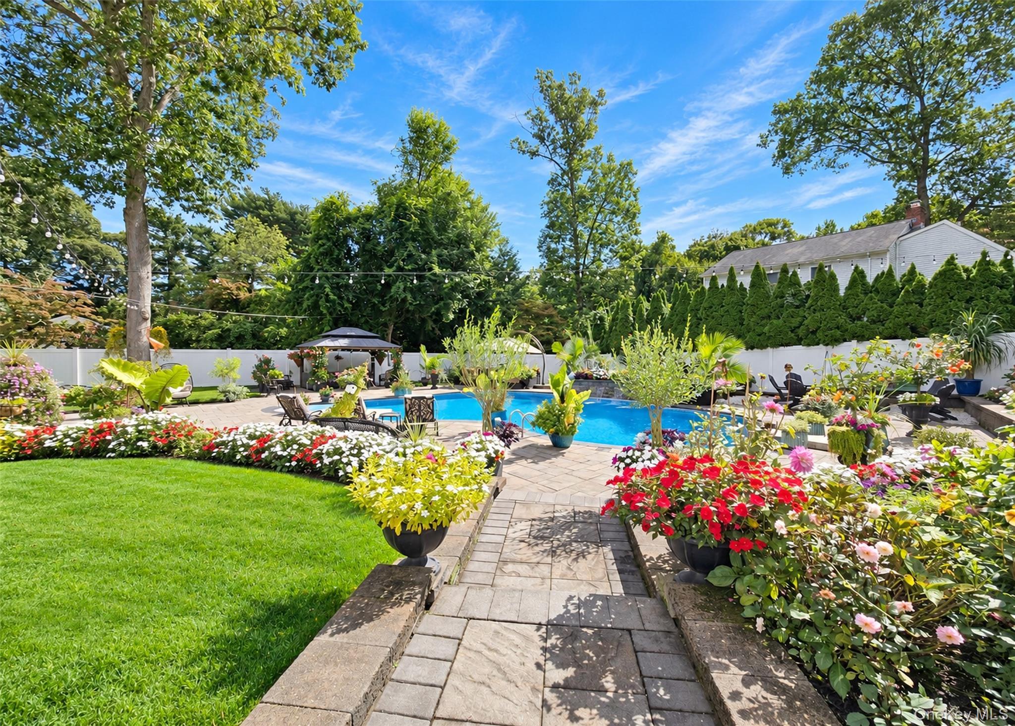 Single Family Park Avenue  Suffolk County, NY 11720, MLS-1055898-33
